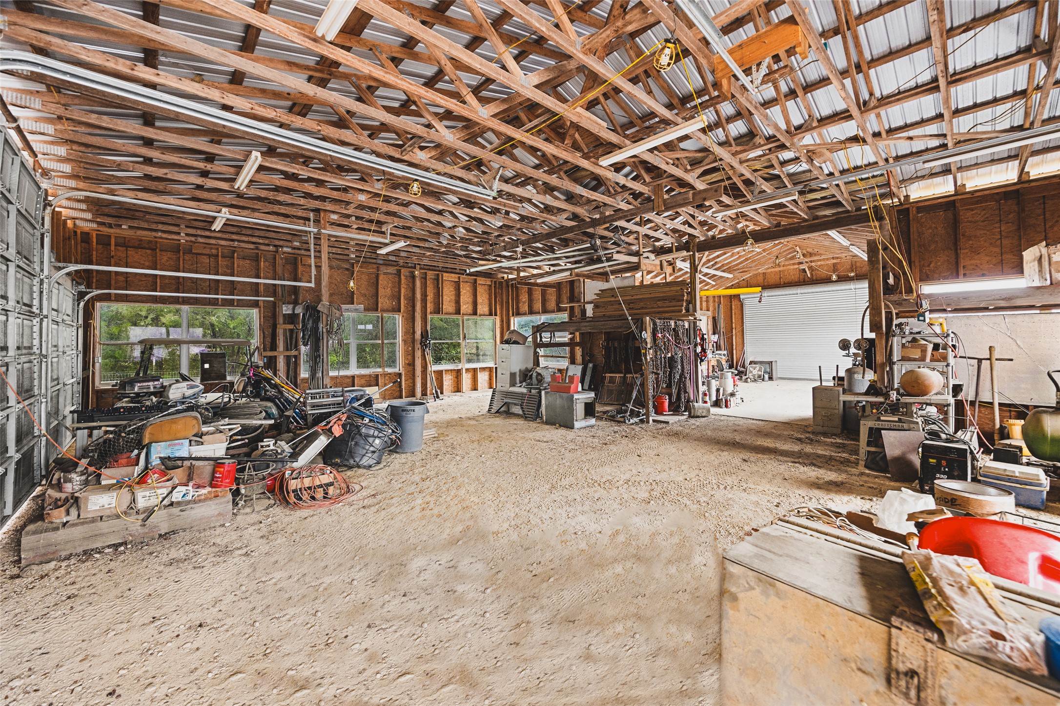 main property photo 37