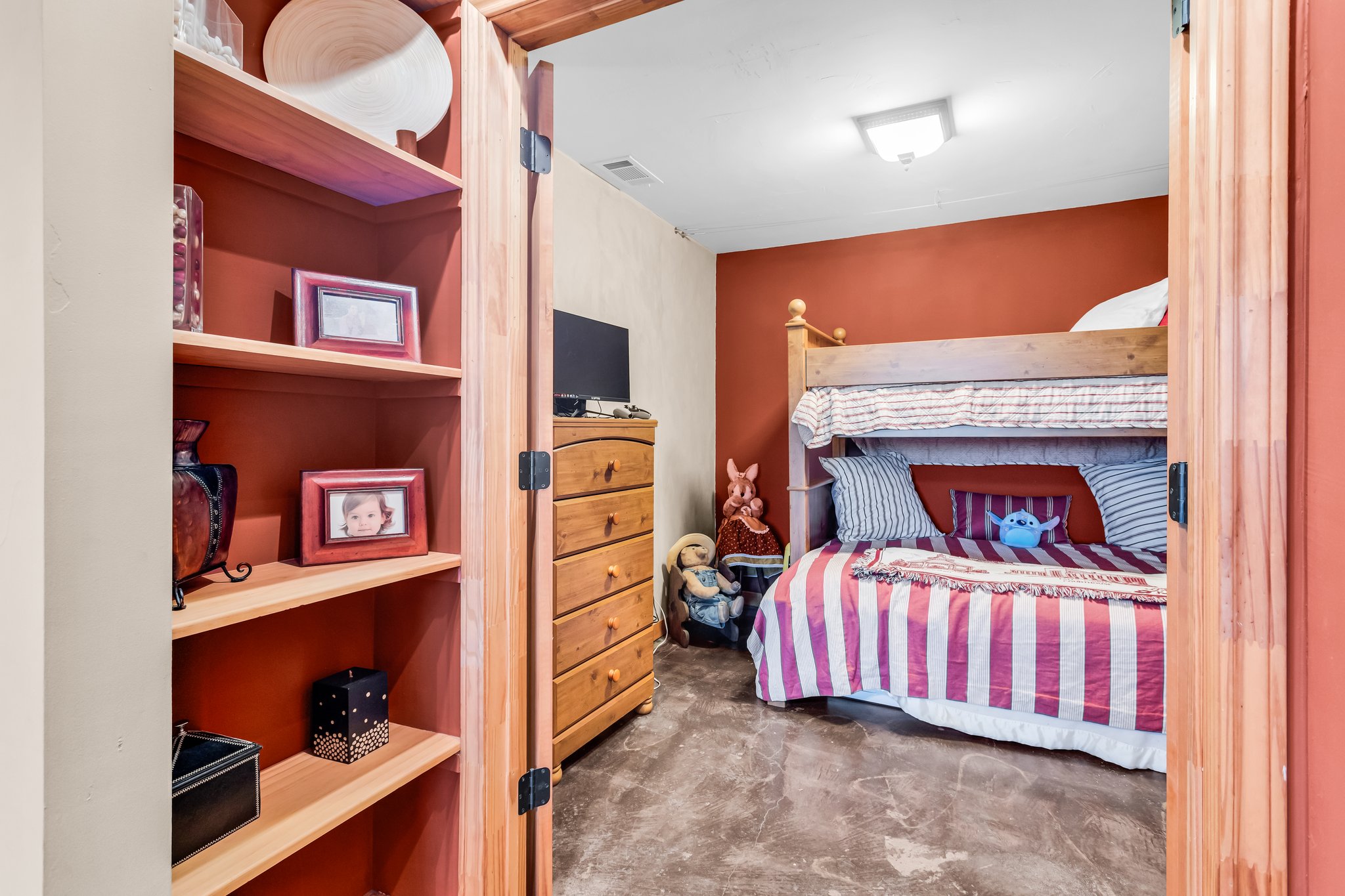 main property photo 21