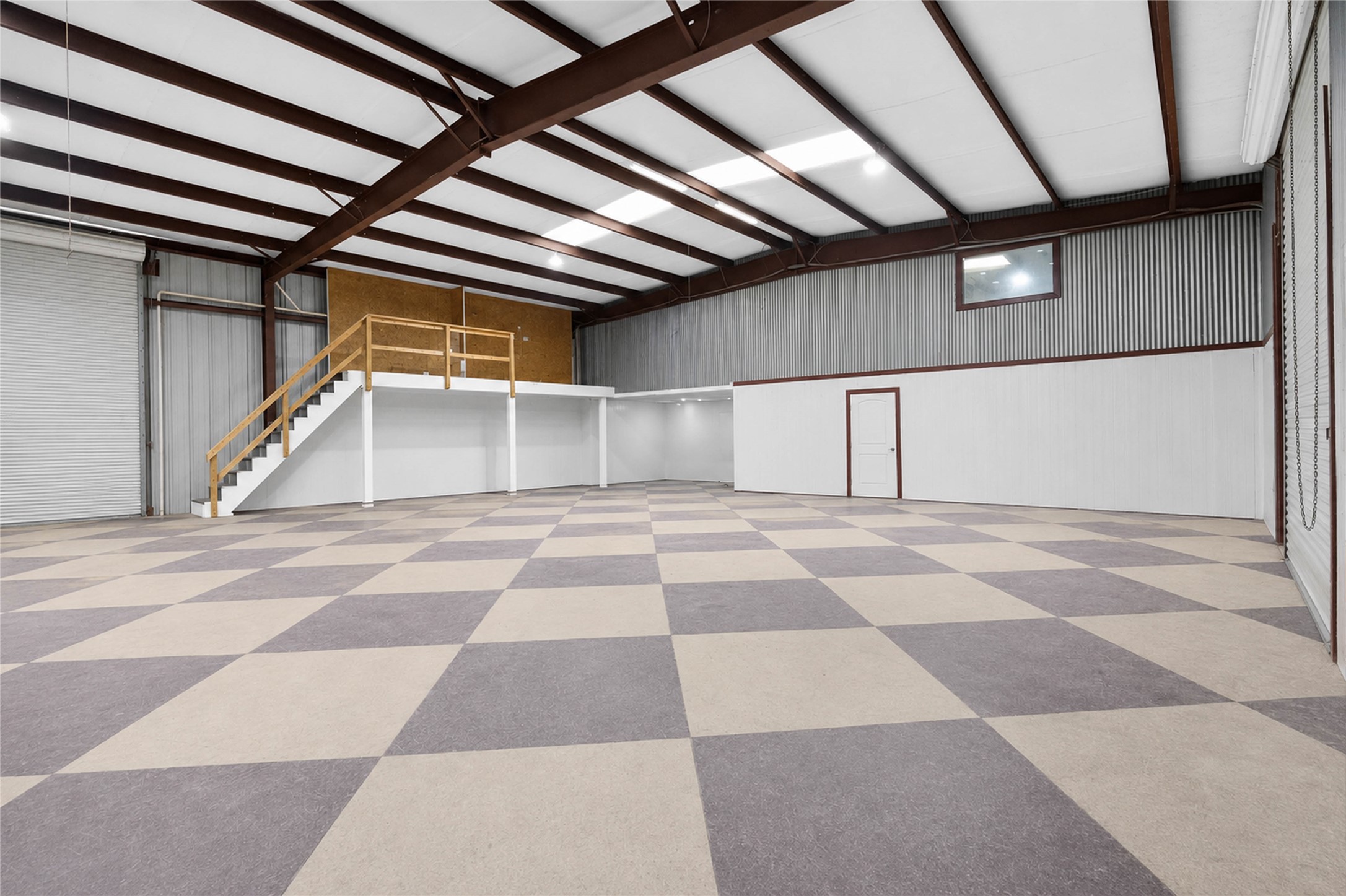 main property photo 7