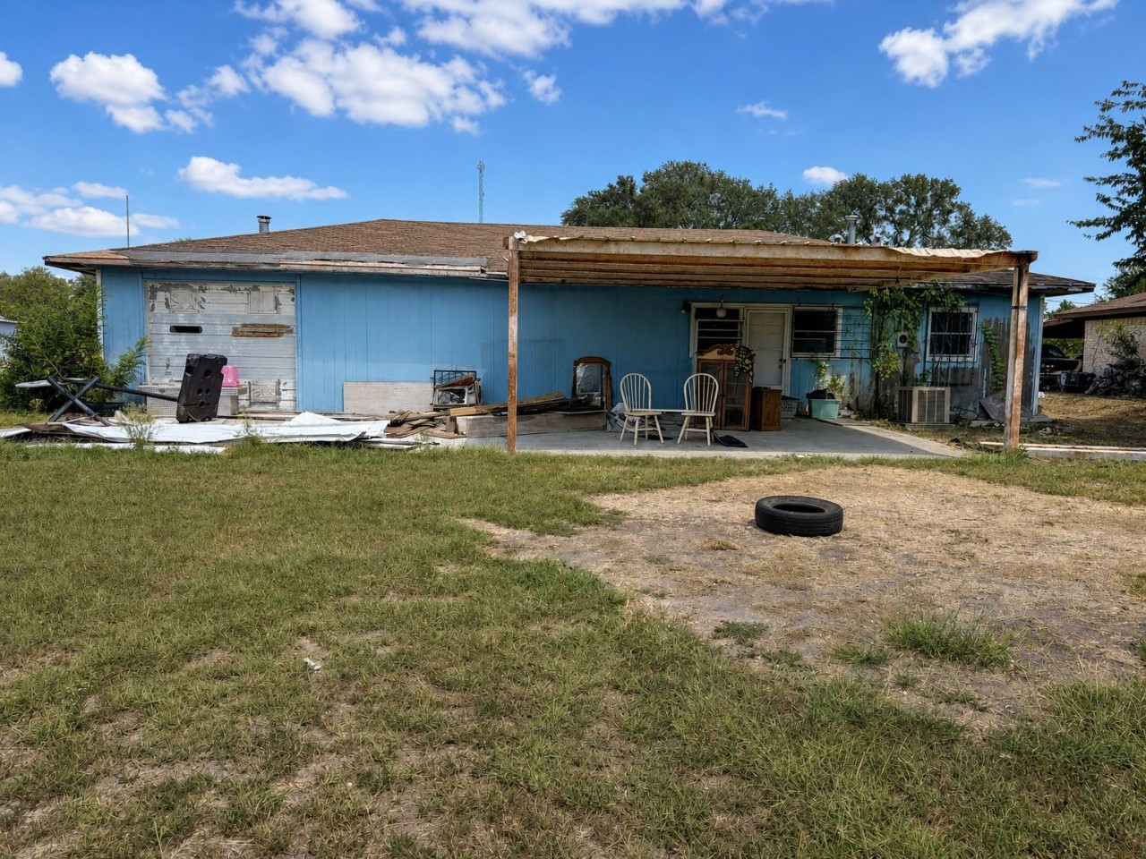 main property photo 3