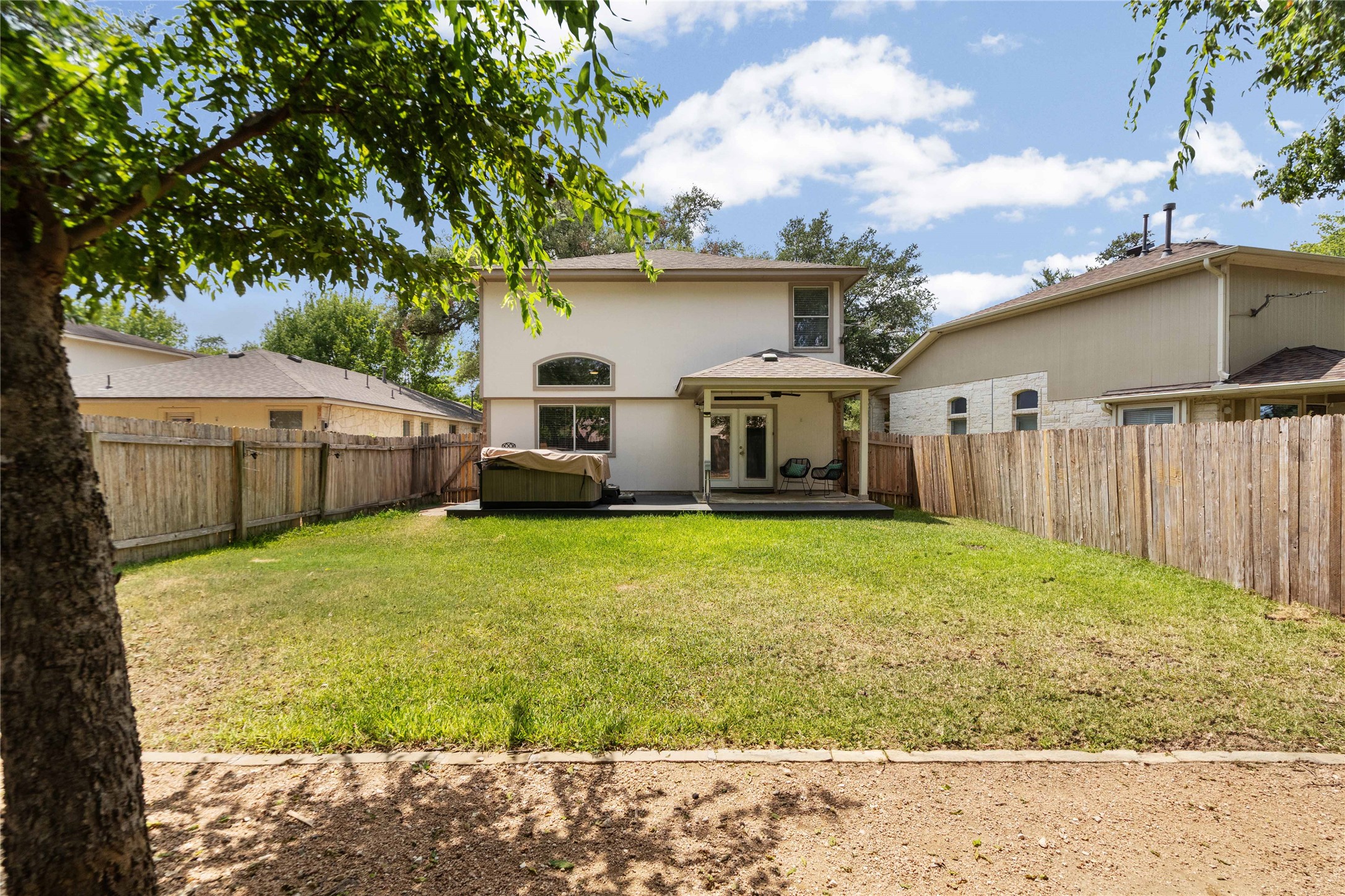main property photo 31
