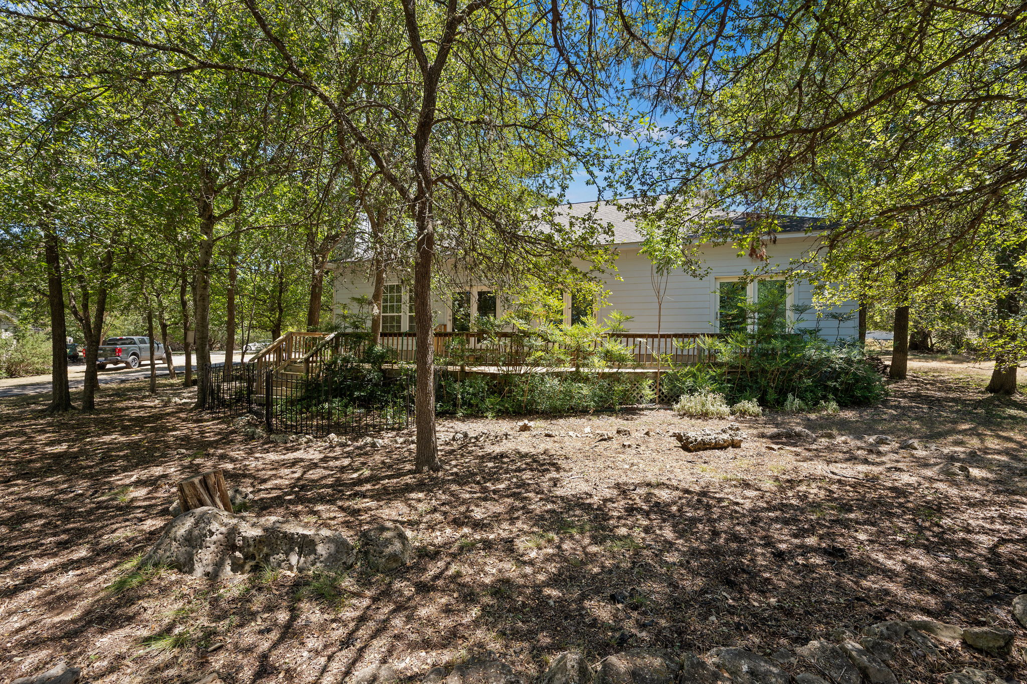 main property photo 24