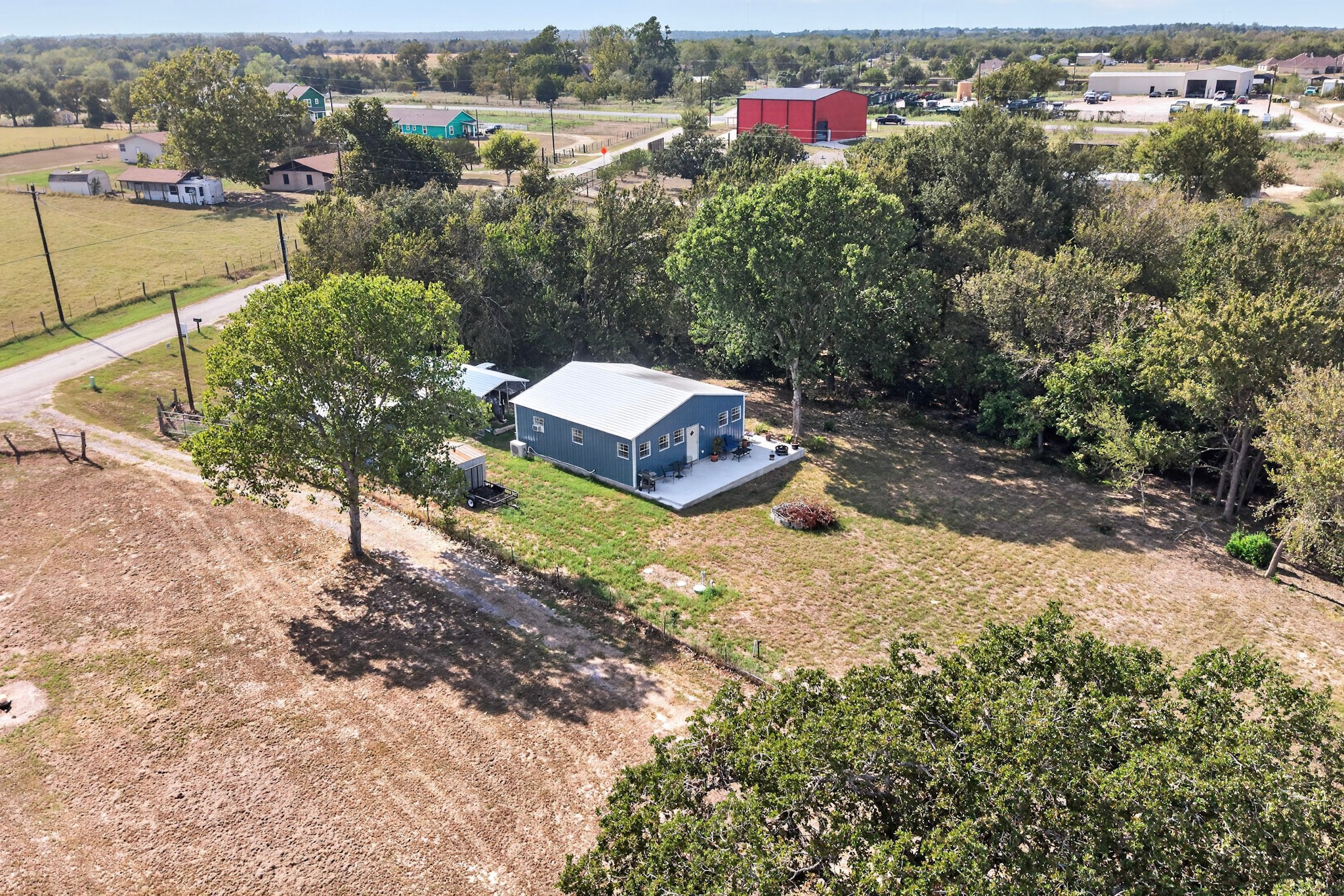main property photo 10