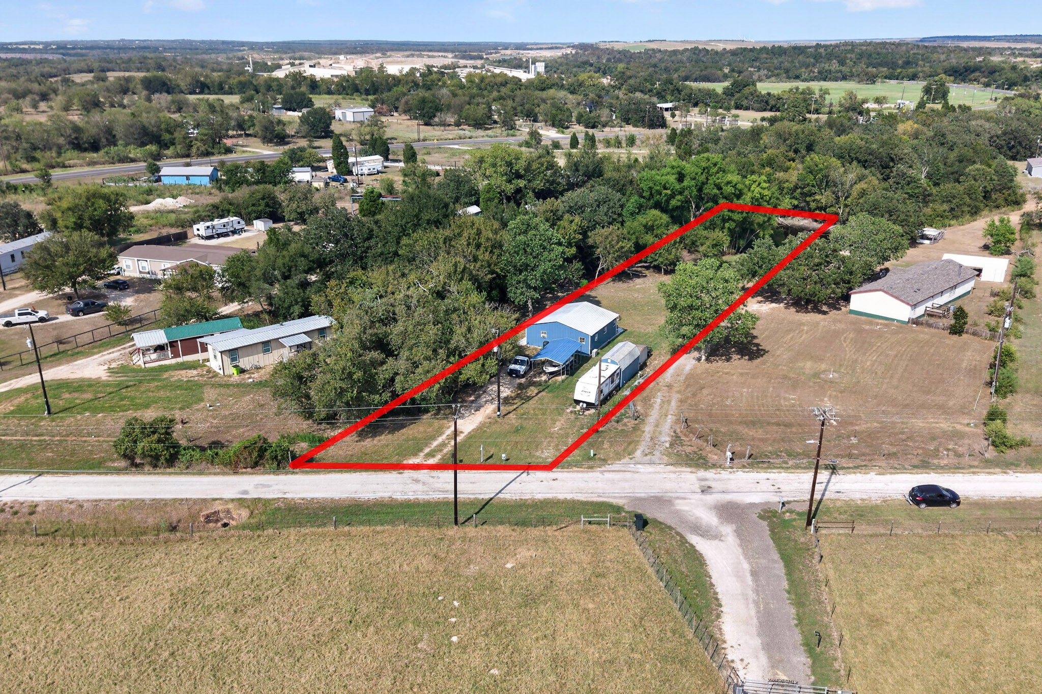 main property photo 3