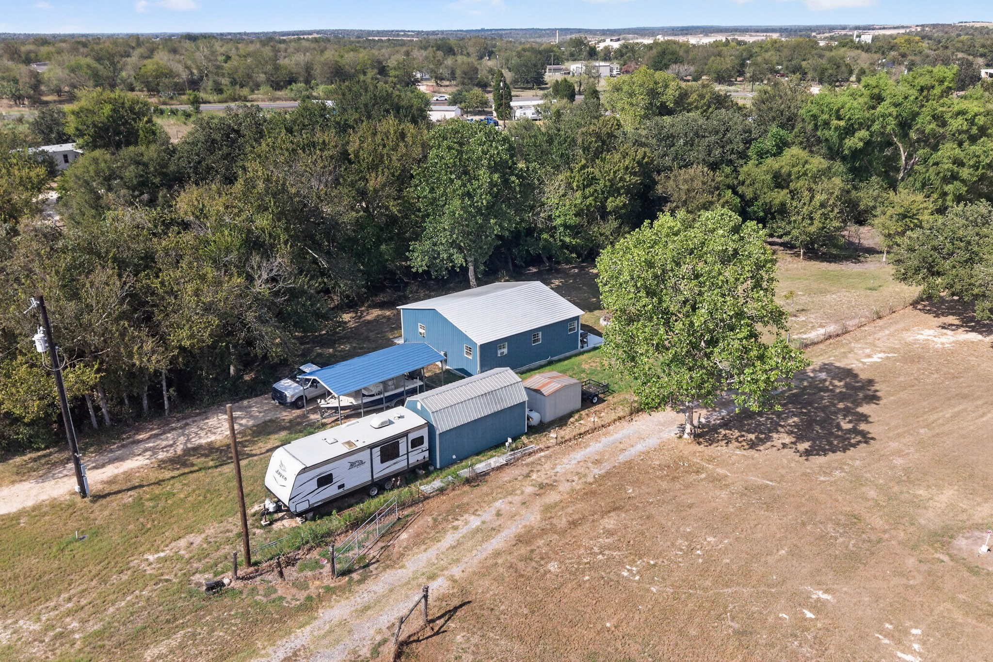 main property photo 36