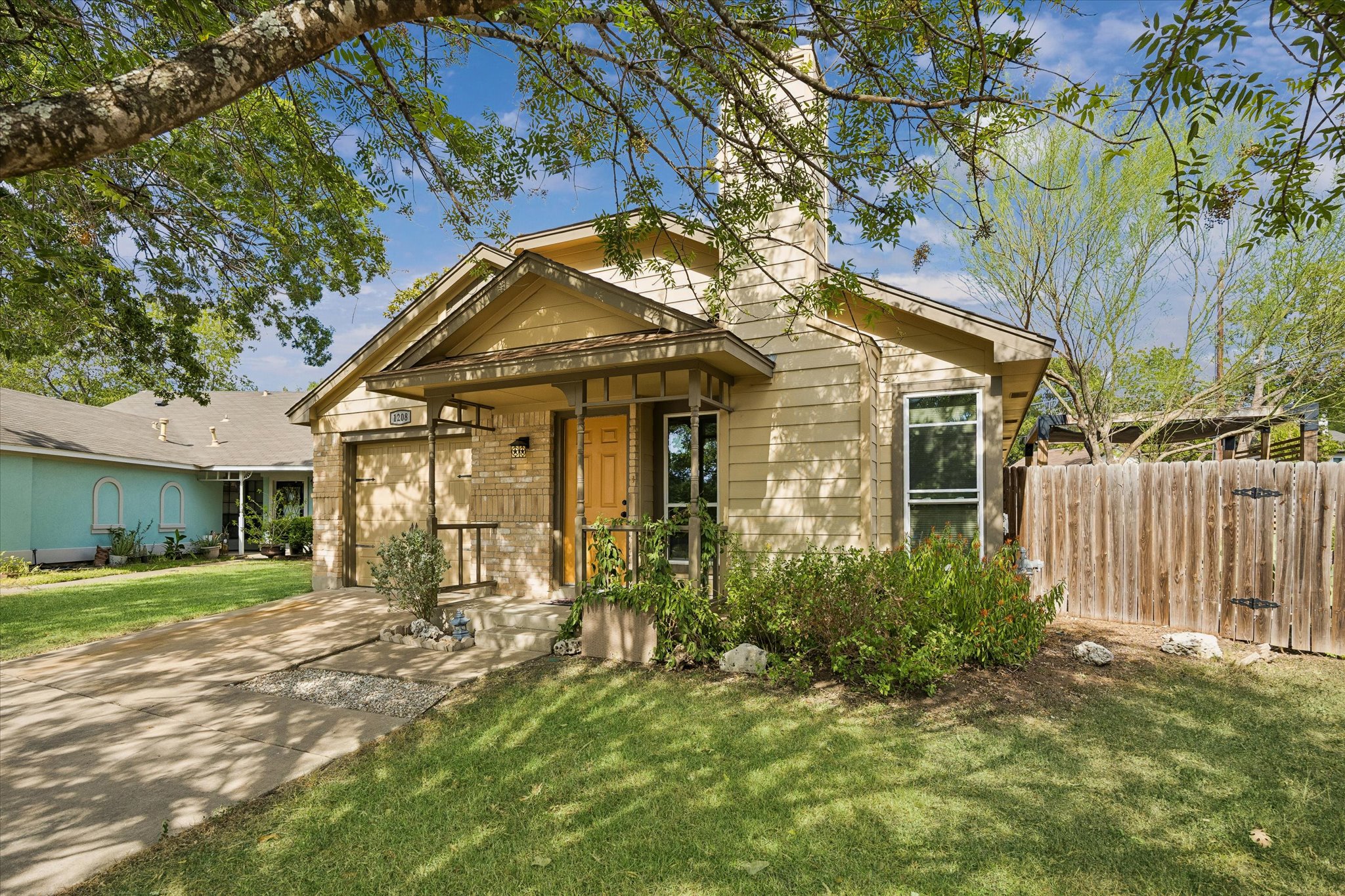 main property photo 1