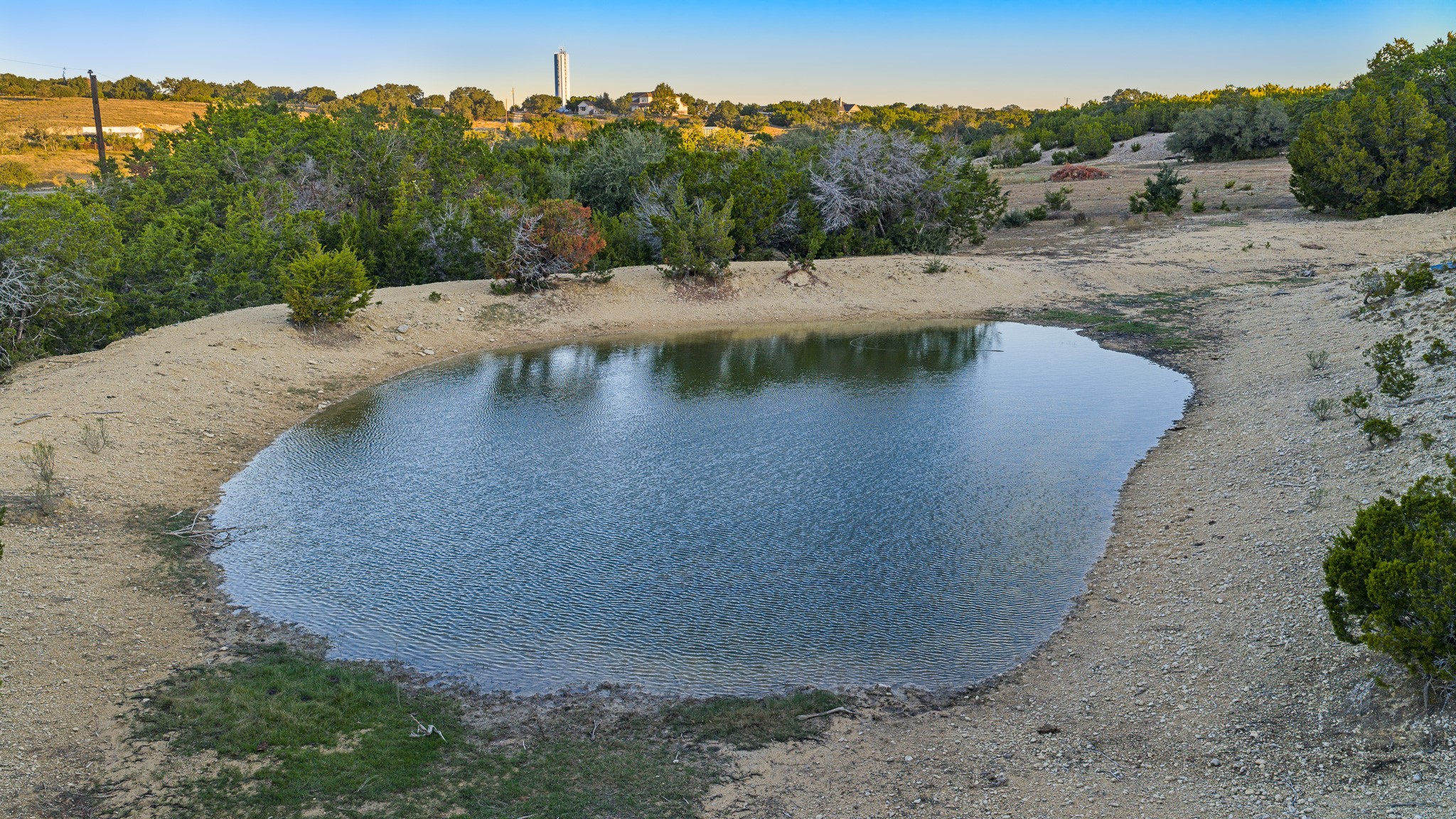 main property photo 33