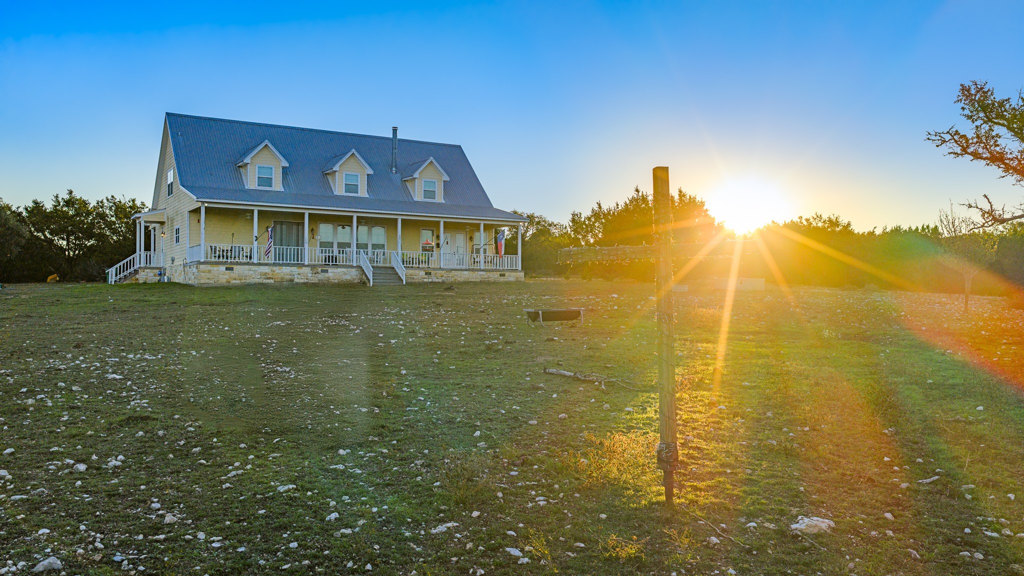 main property photo 36