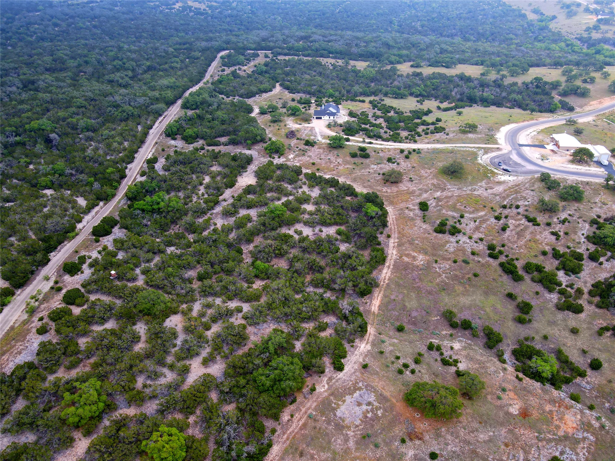 main property photo 11