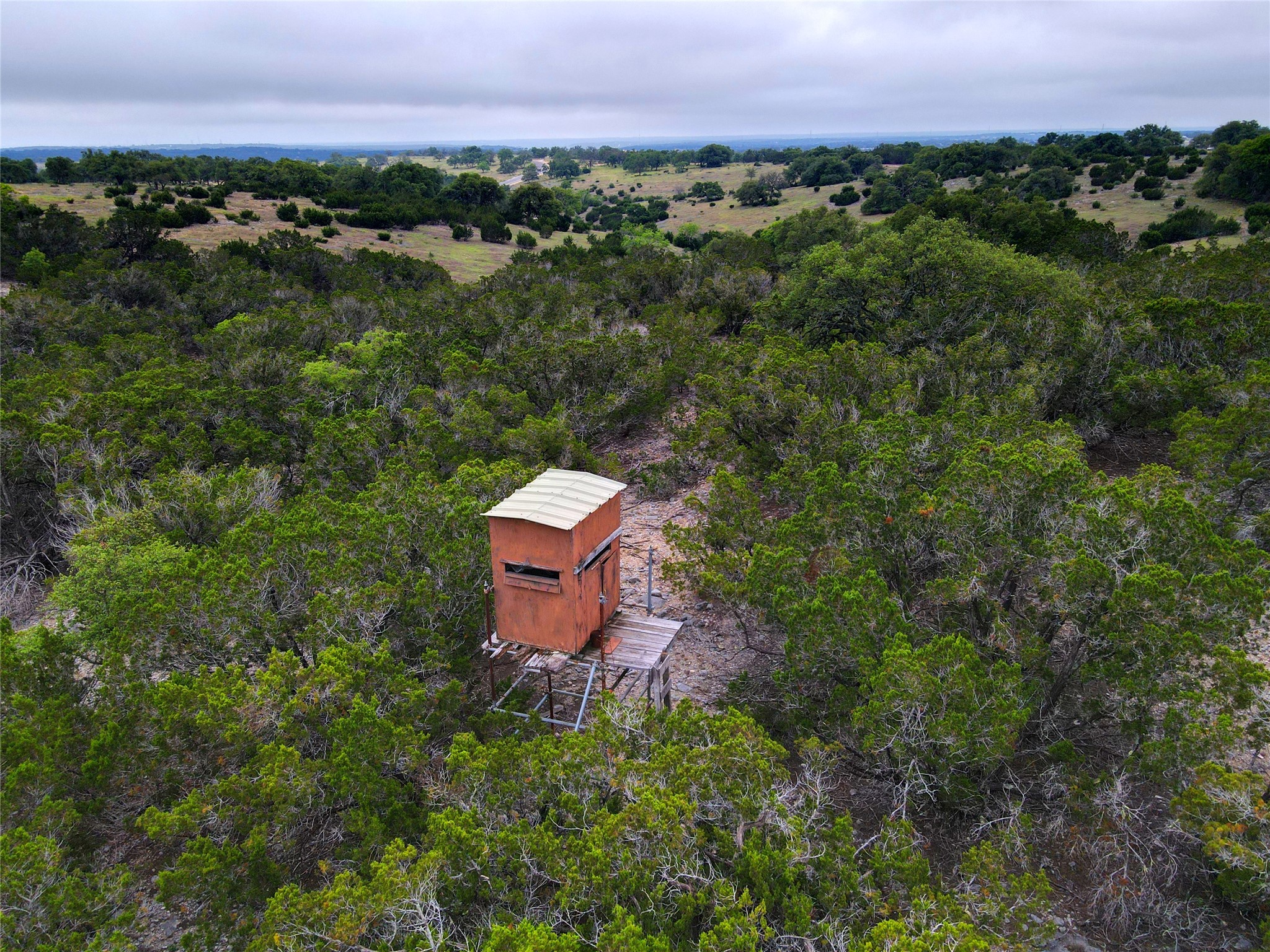 main property photo 12
