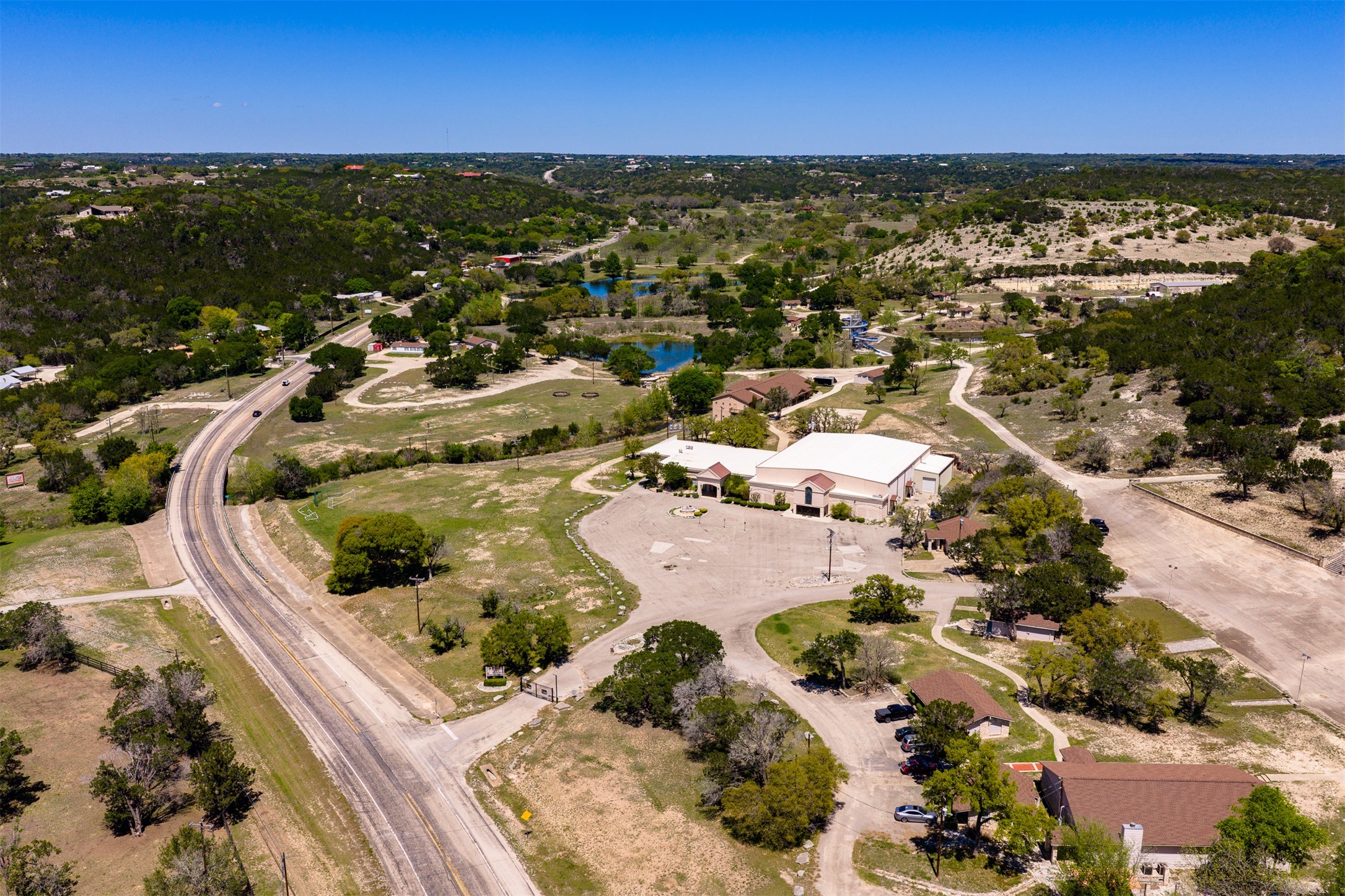main property photo 2
