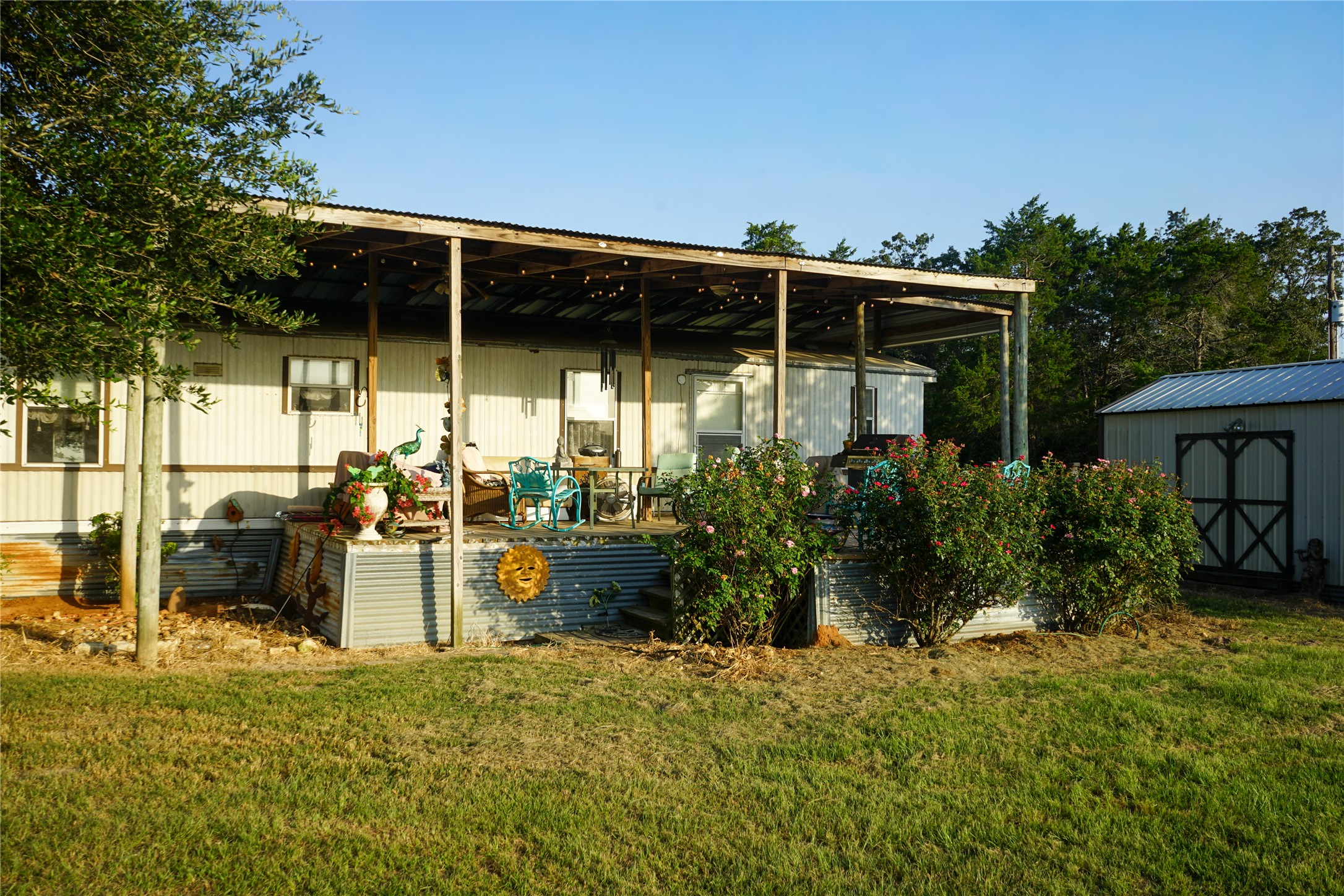 main property photo 27