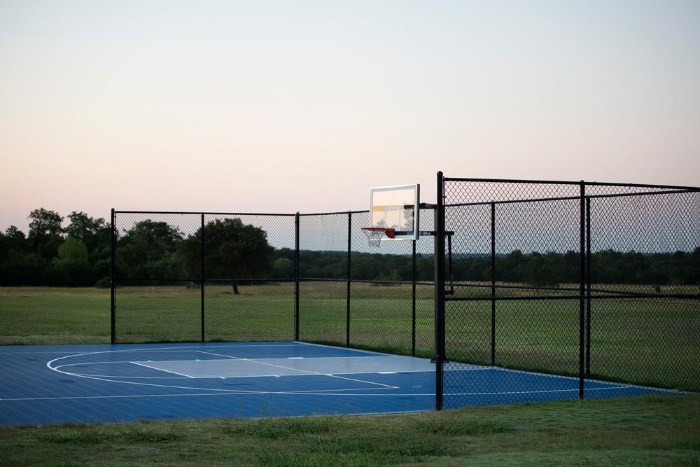 main property photo 32