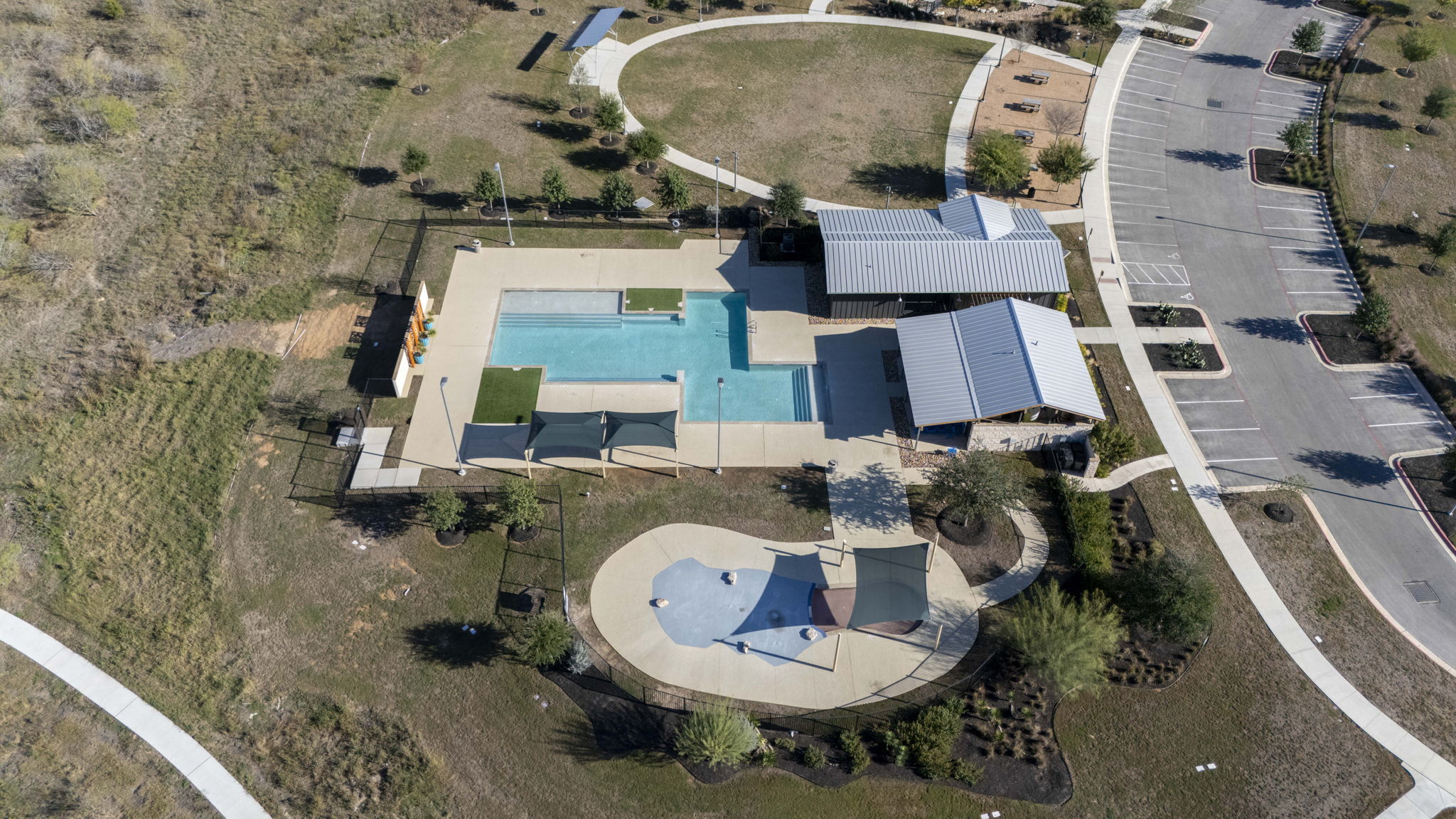 main property photo 21