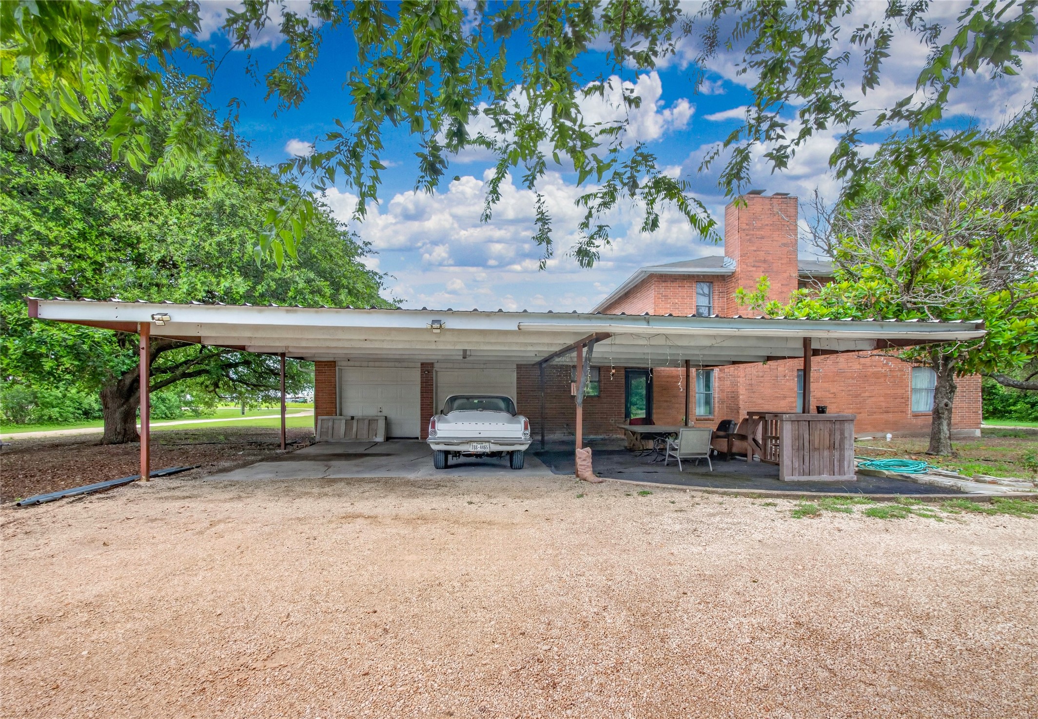 main property photo 29
