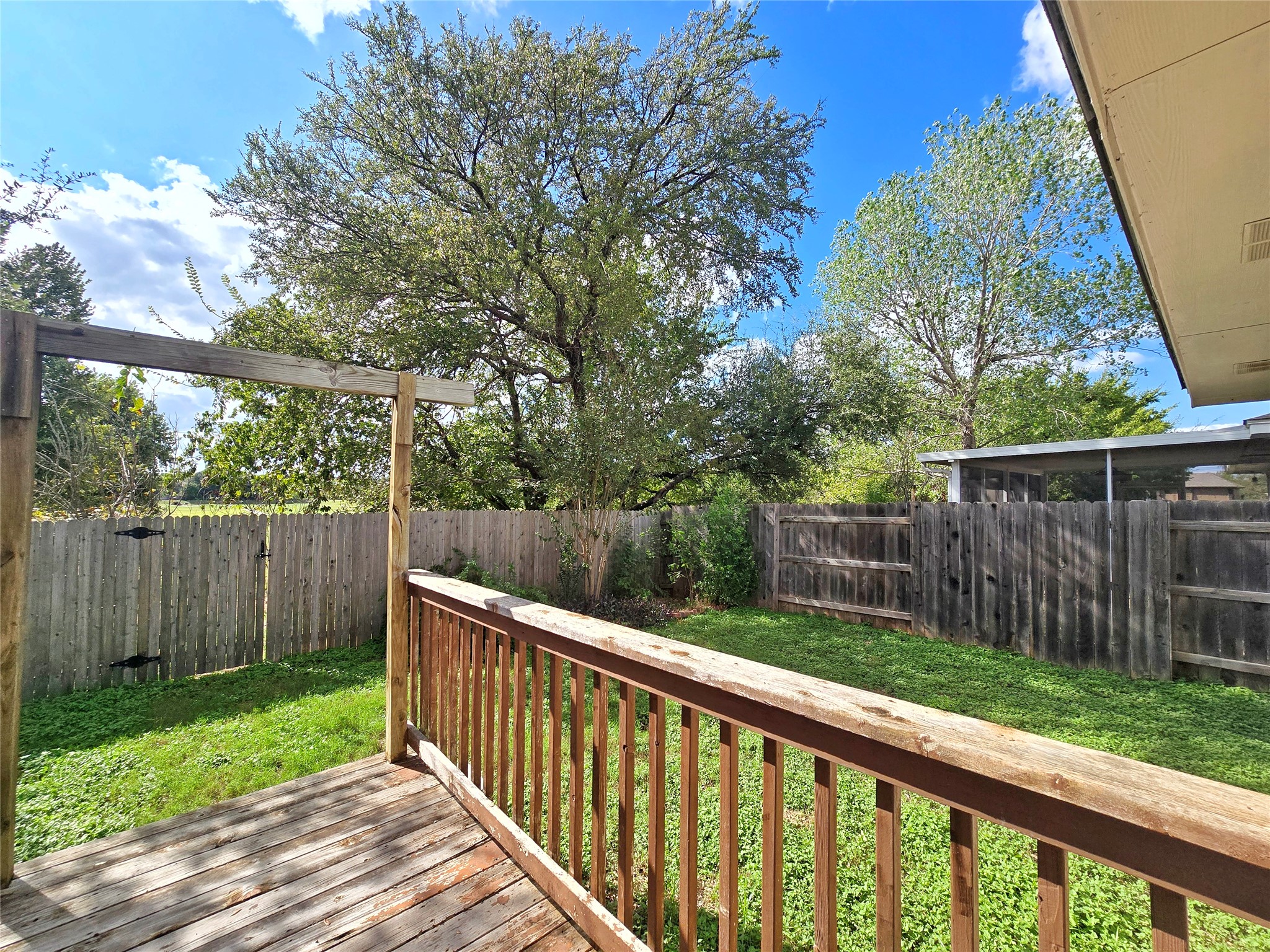 main property photo 21