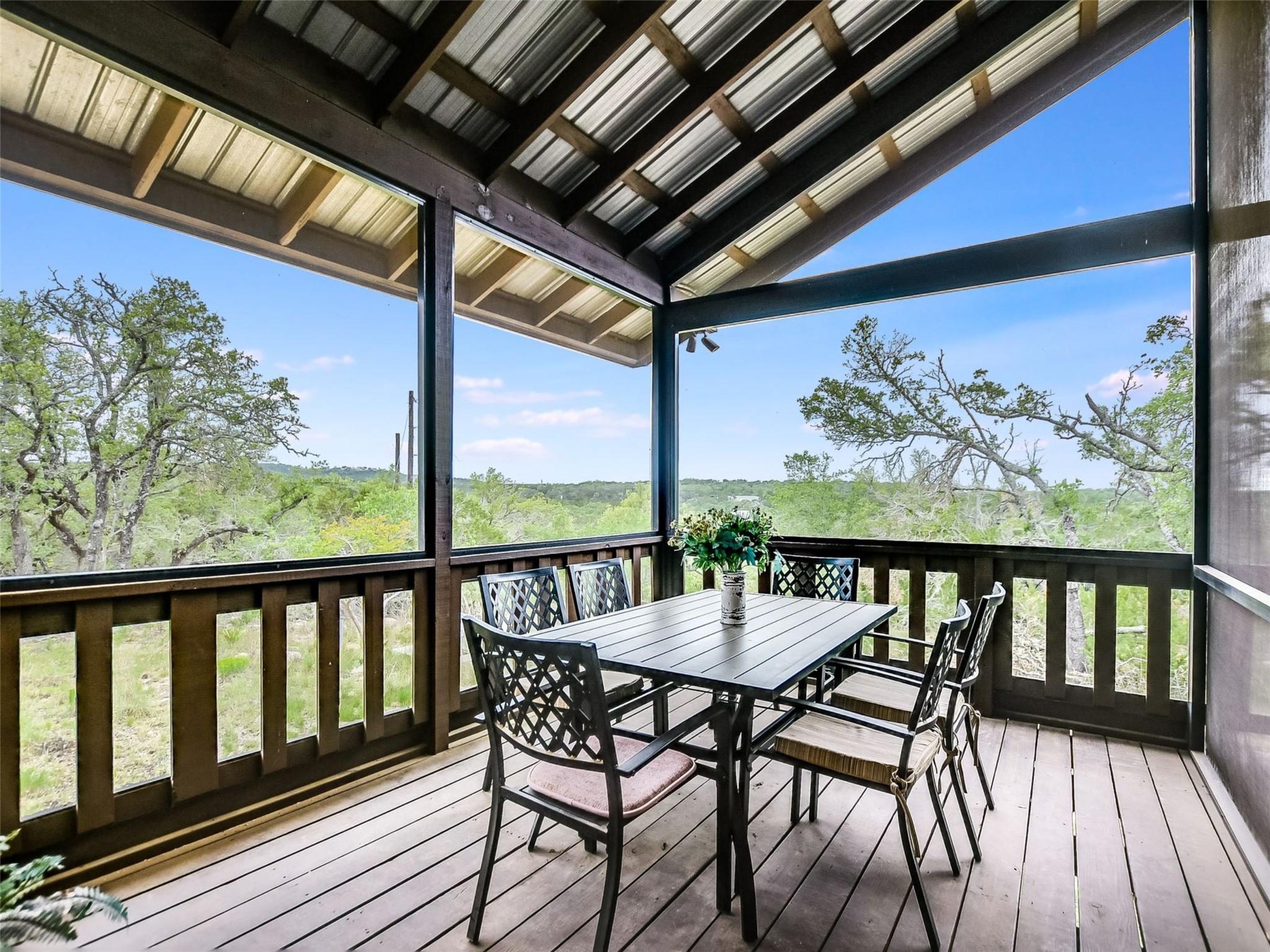 main property photo 36