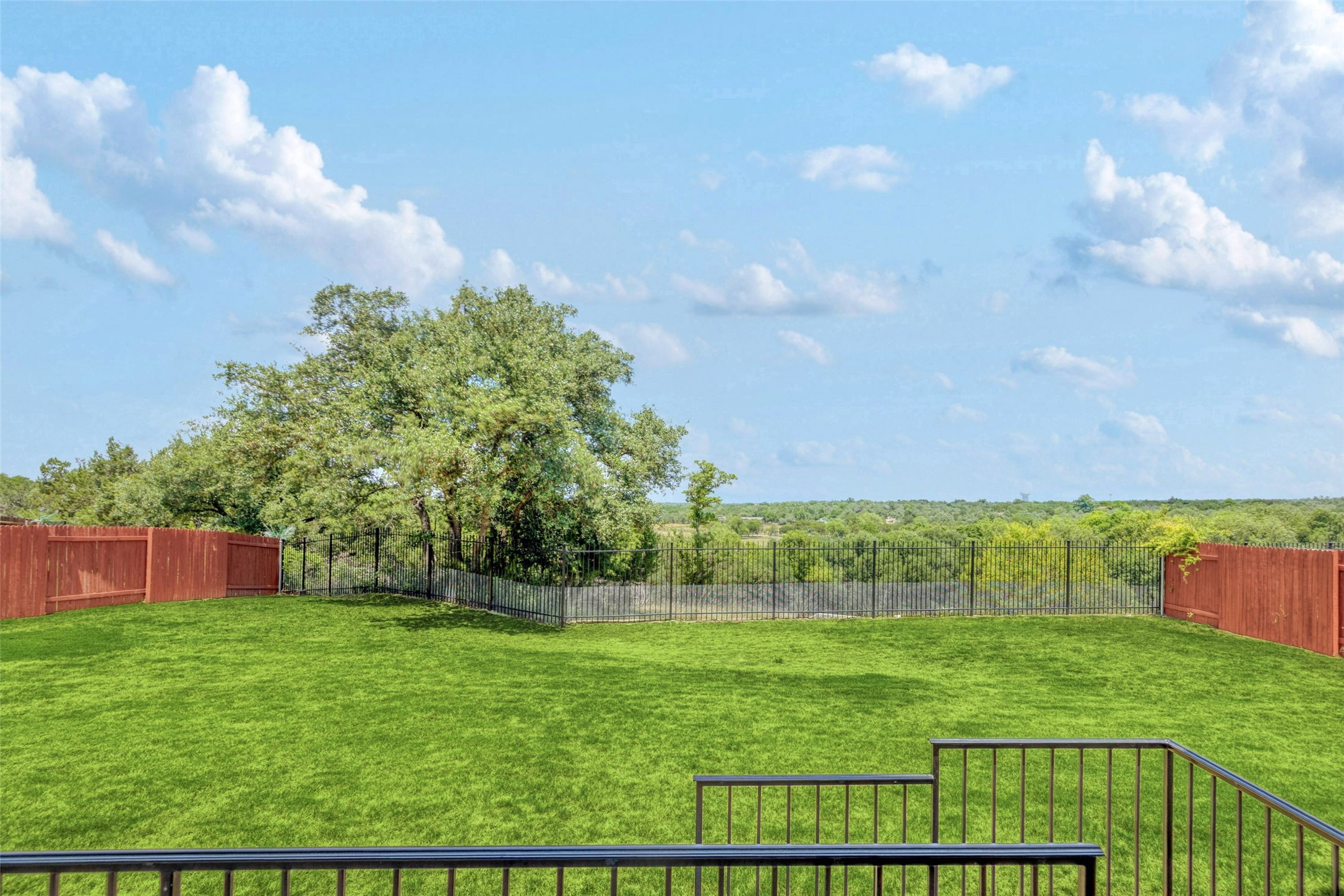 main property photo 36