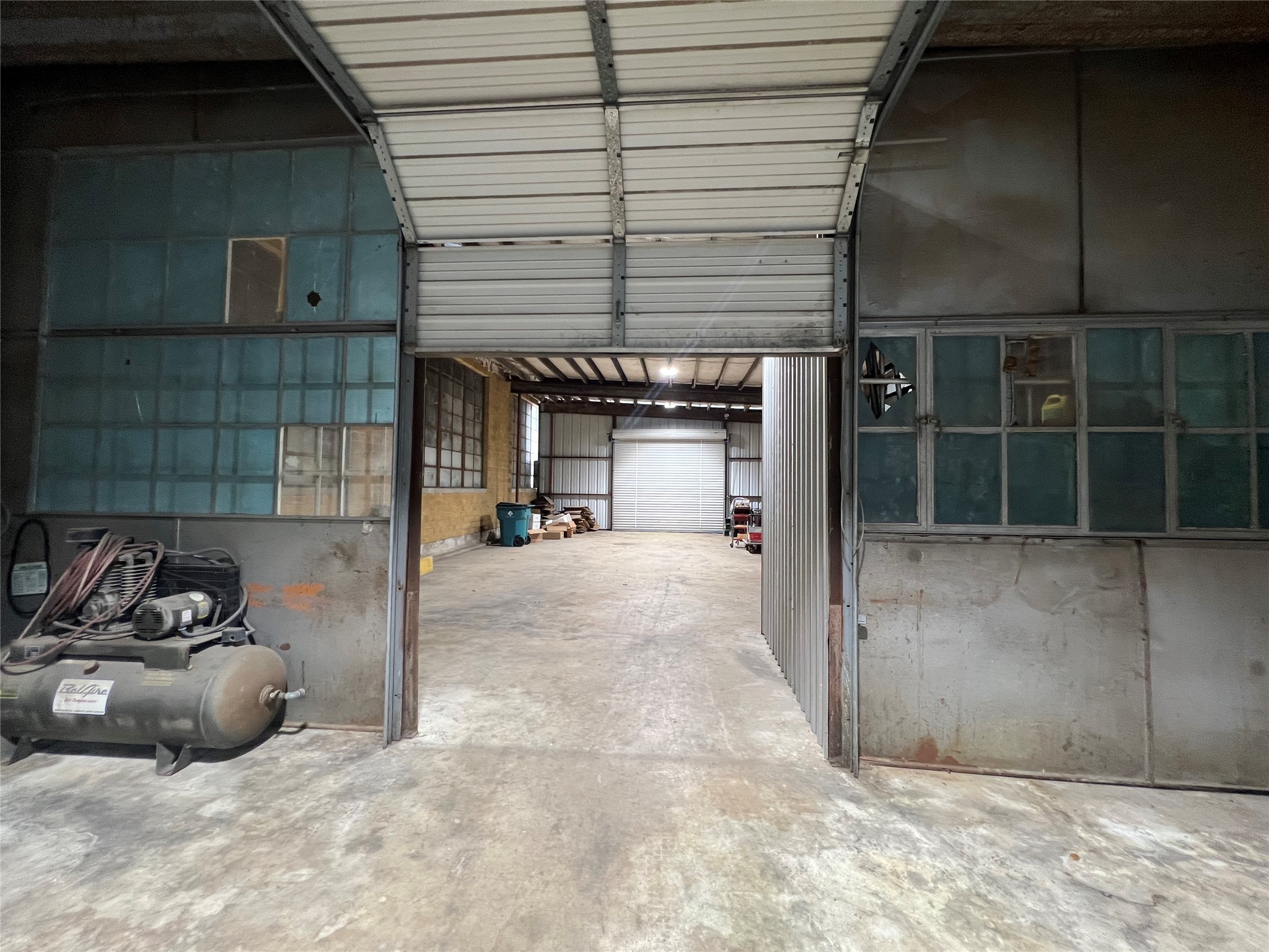main property photo 8