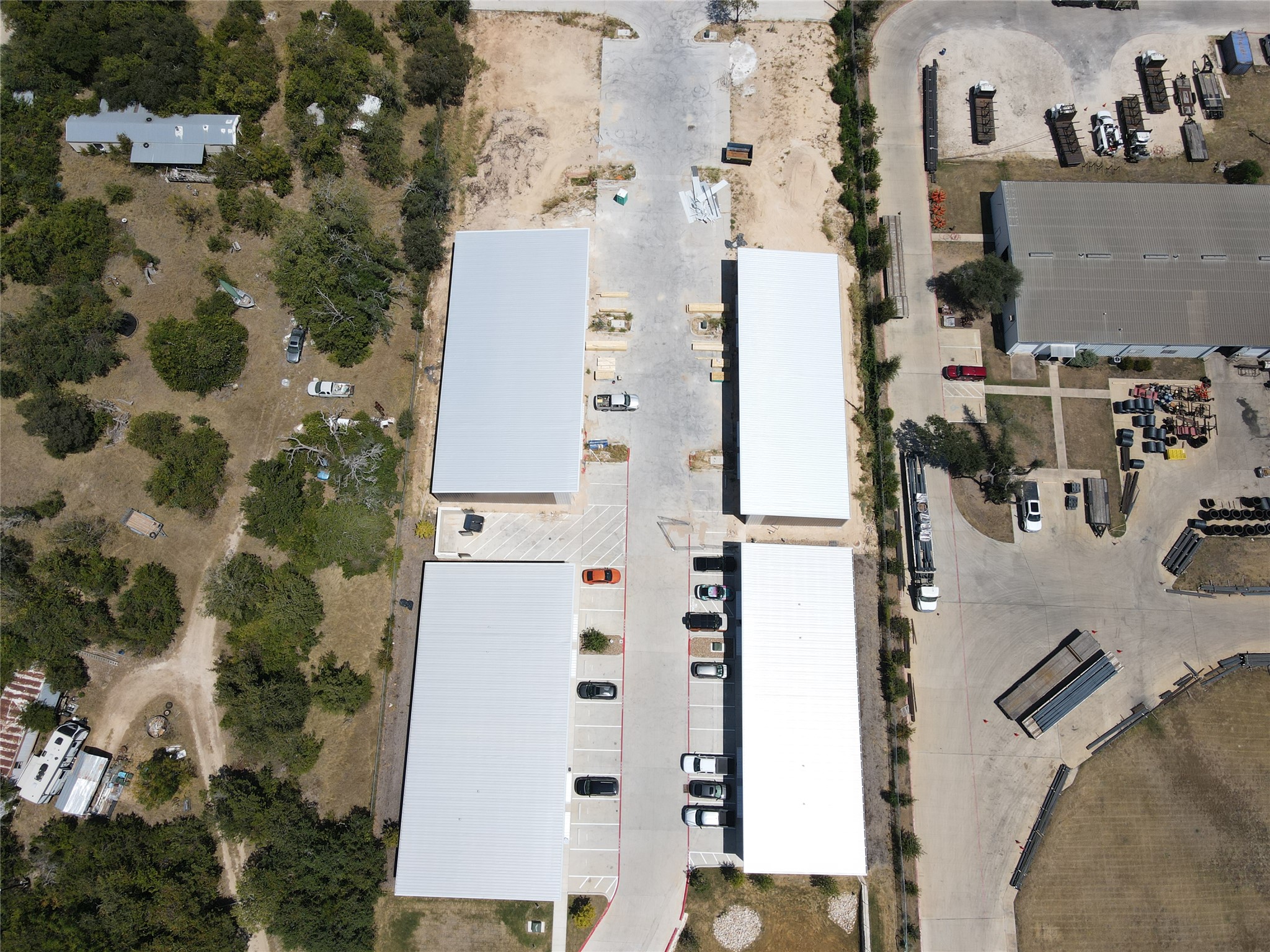 main property photo 8