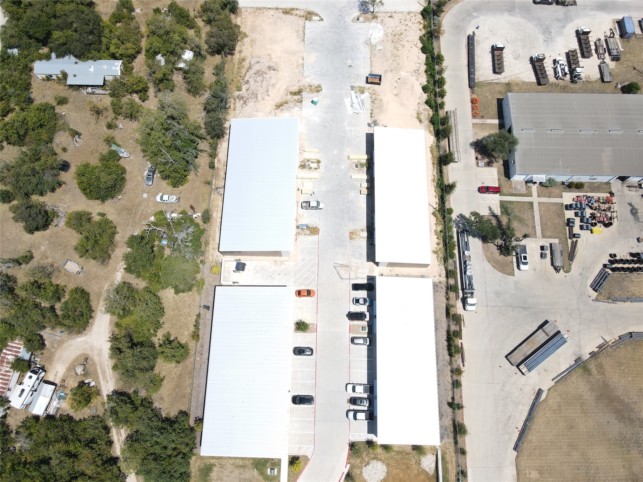 main property photo 9