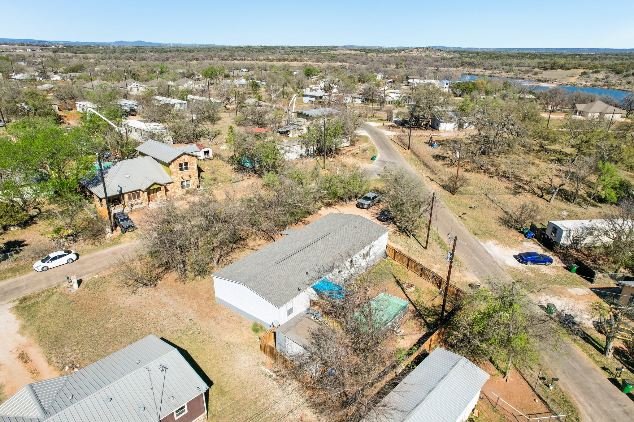 main property photo 22