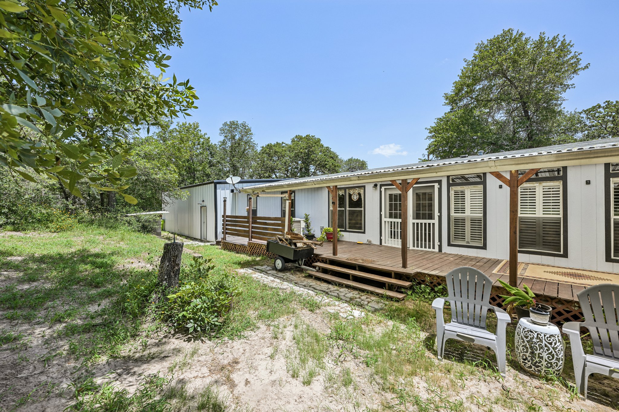 main property photo 26