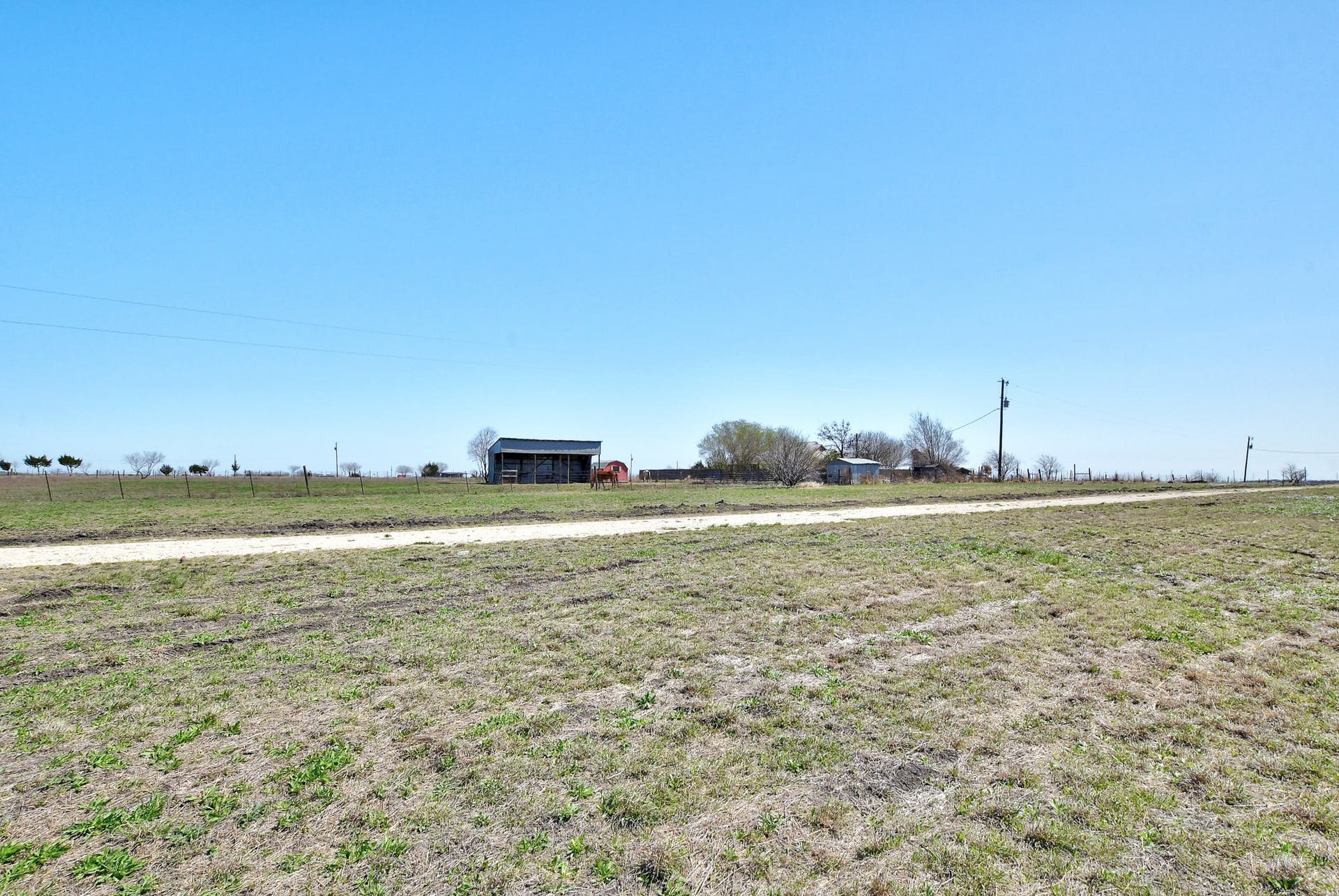 main property photo 15