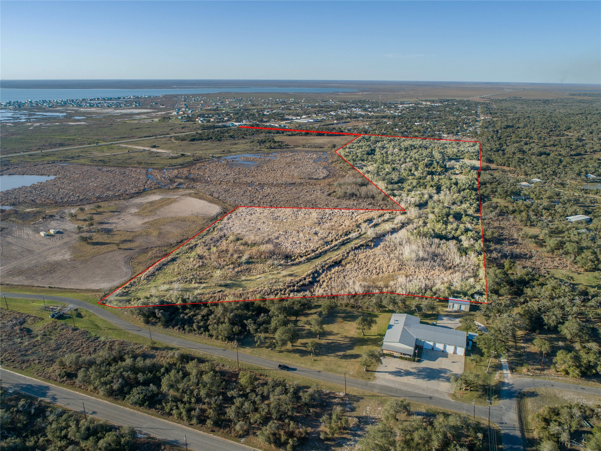 main property photo 5