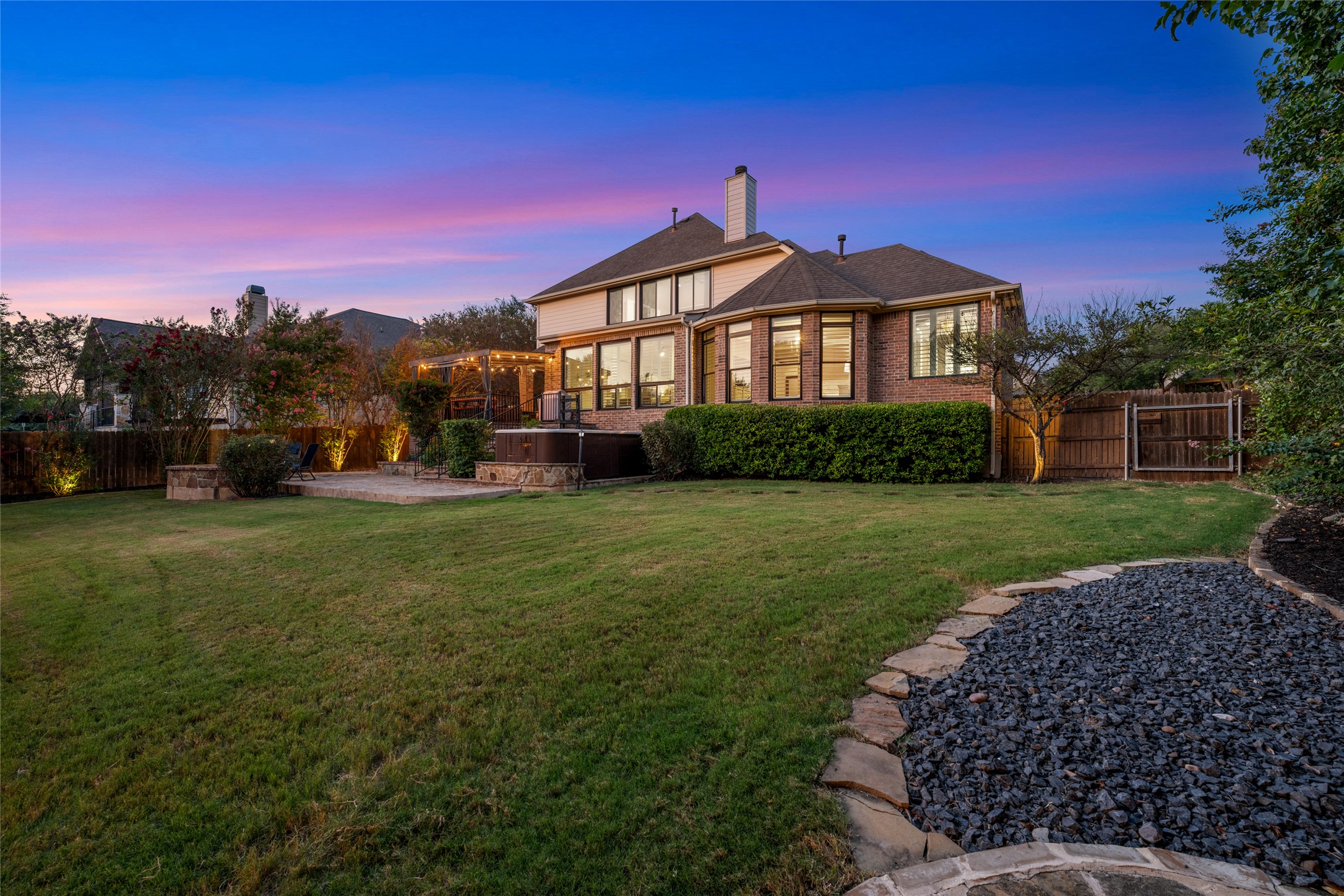 main property photo 37
