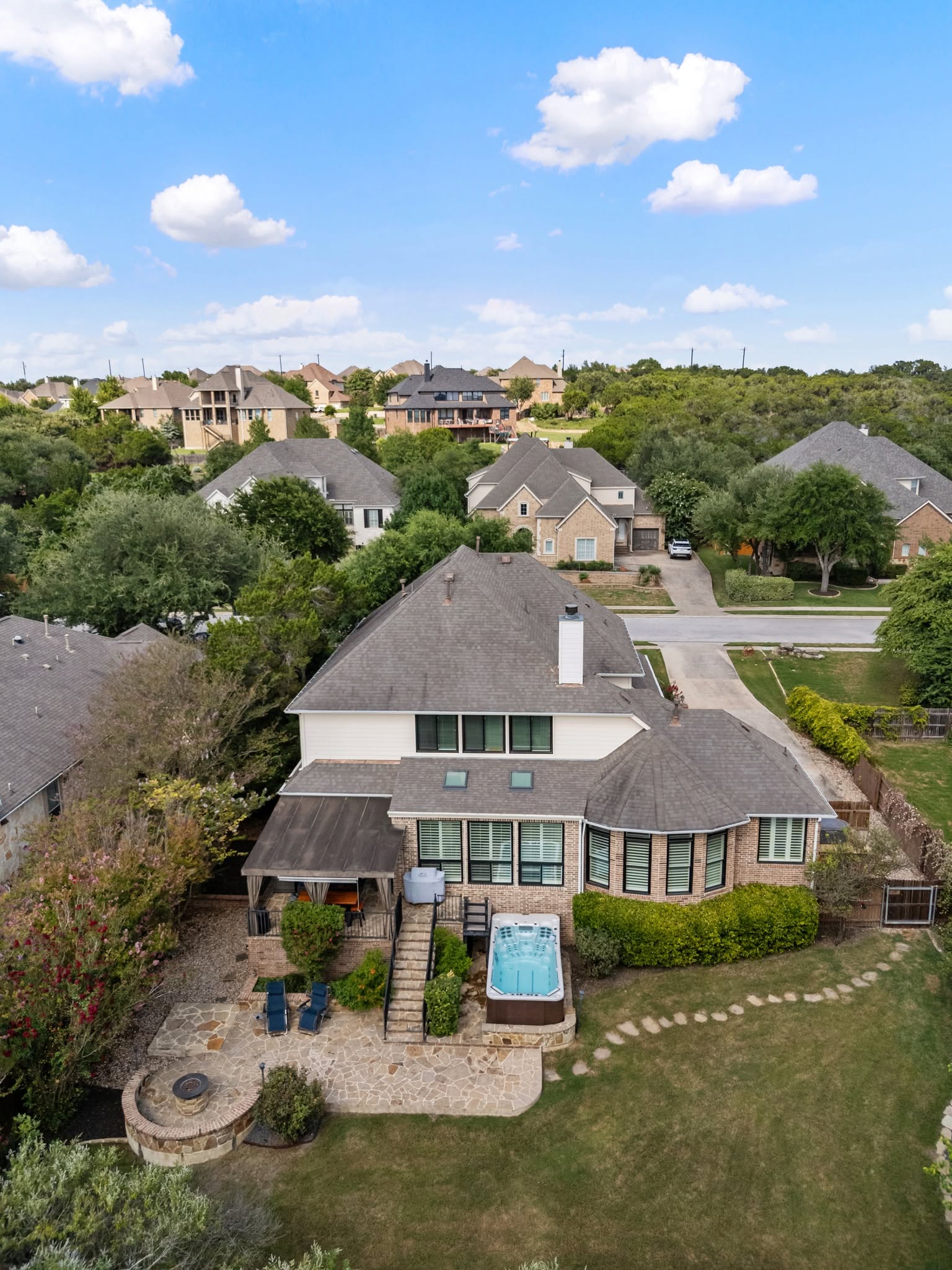 main property photo 39
