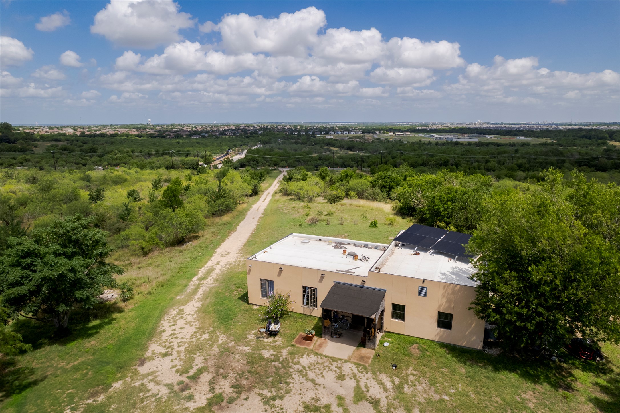 main property photo 36