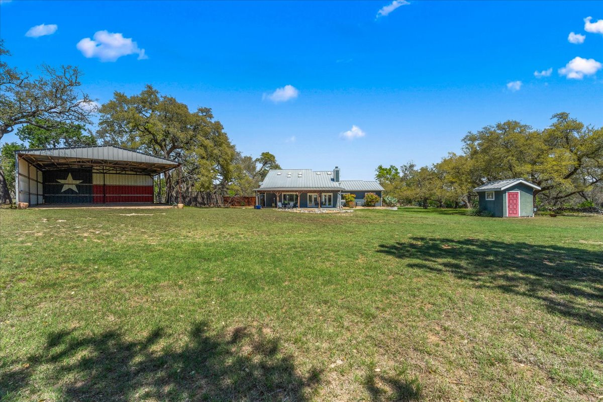 main property photo 31