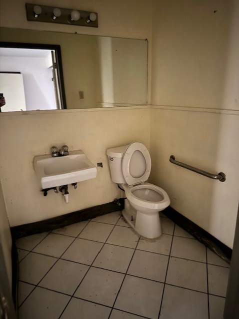 main property photo 7