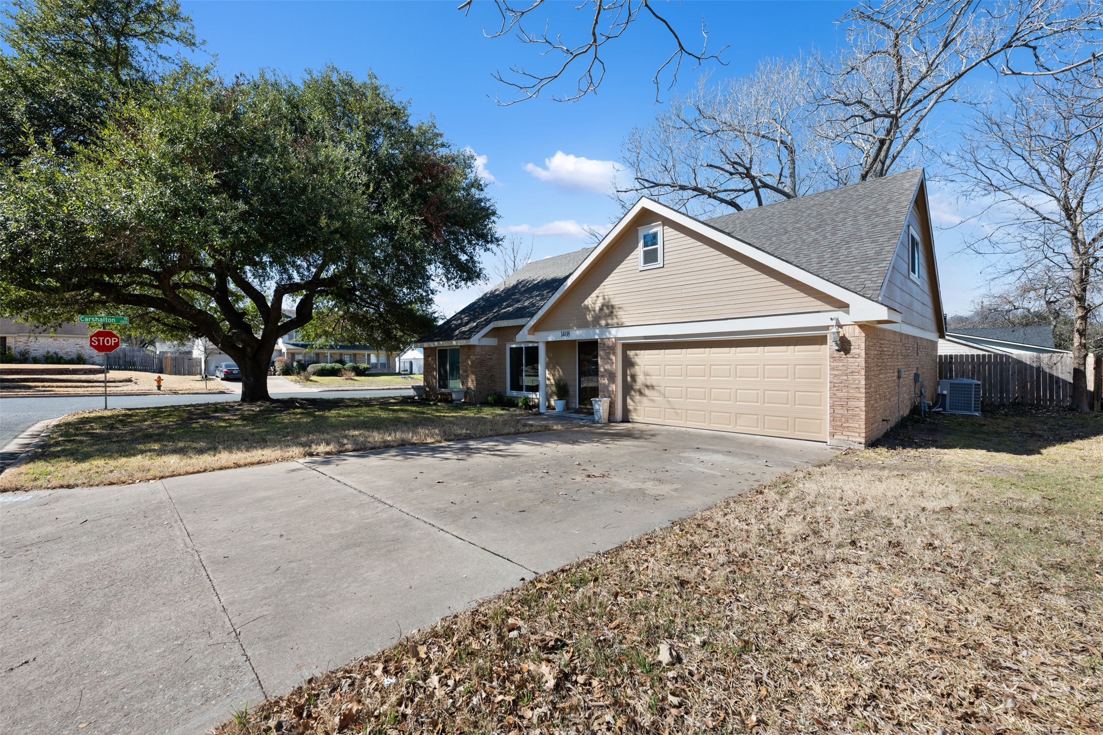 main property photo 33