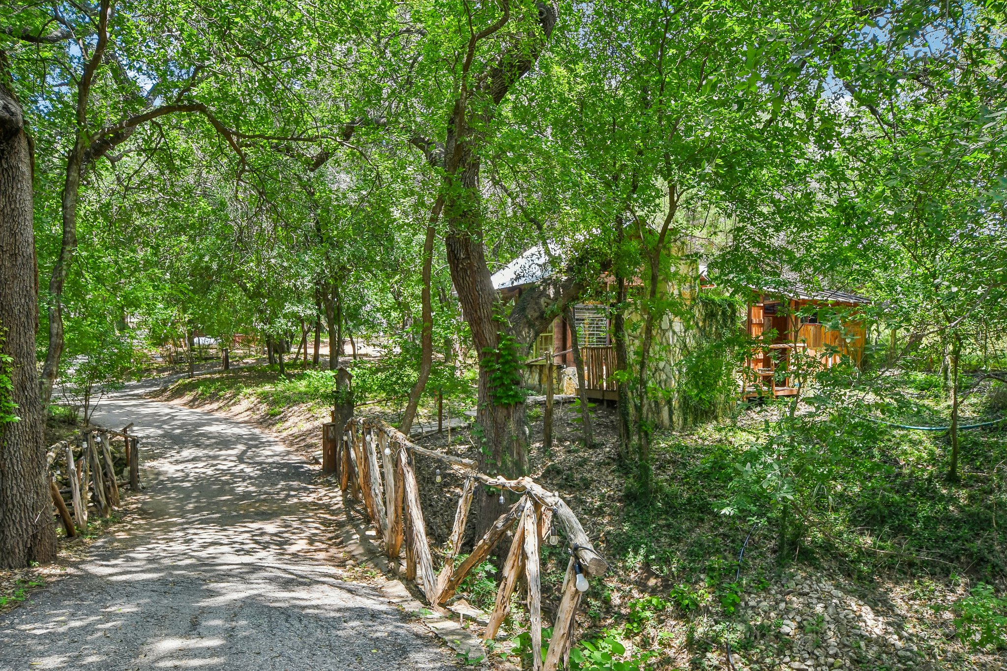 main property photo 29