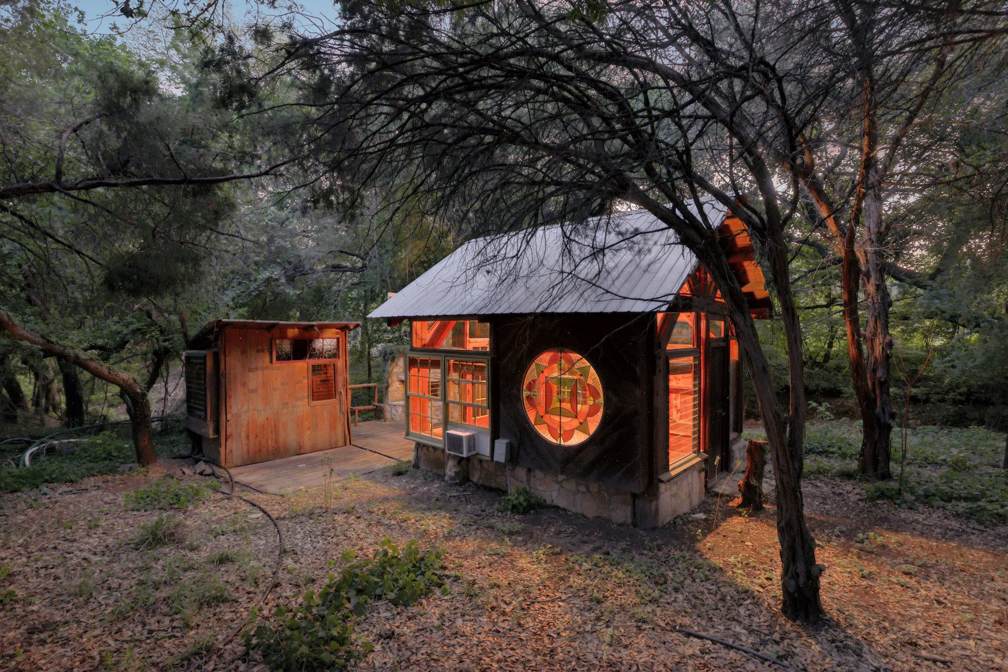 main property photo 33