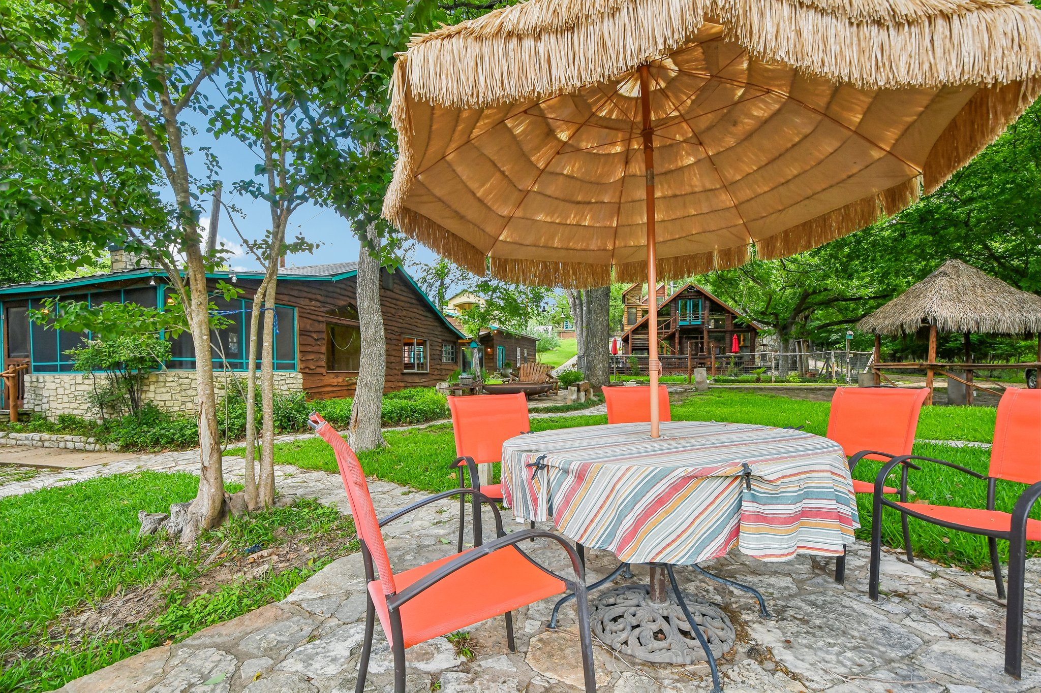 main property photo 5