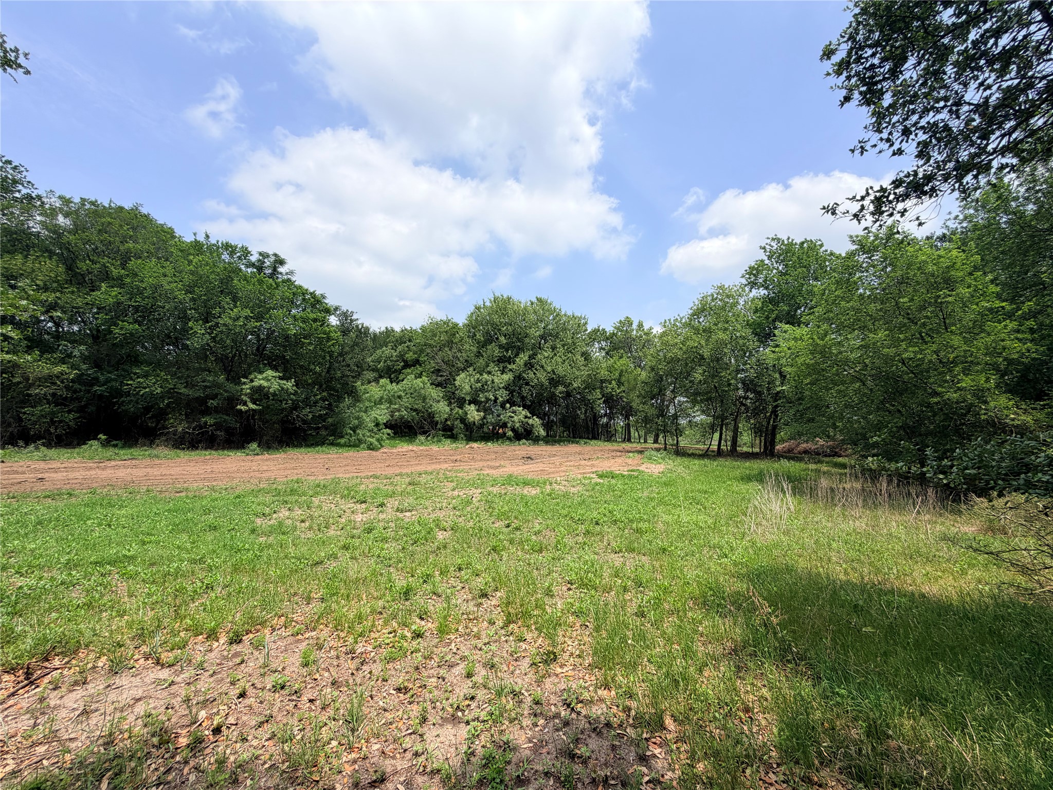 main property photo 36