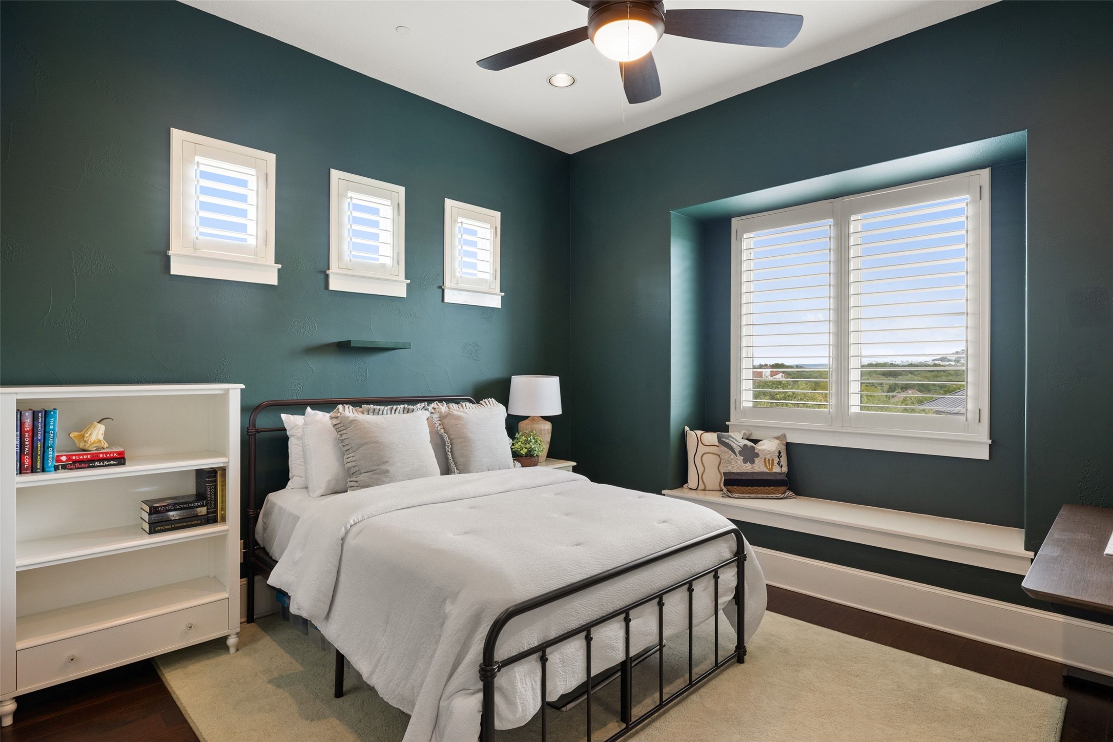 main property photo 22