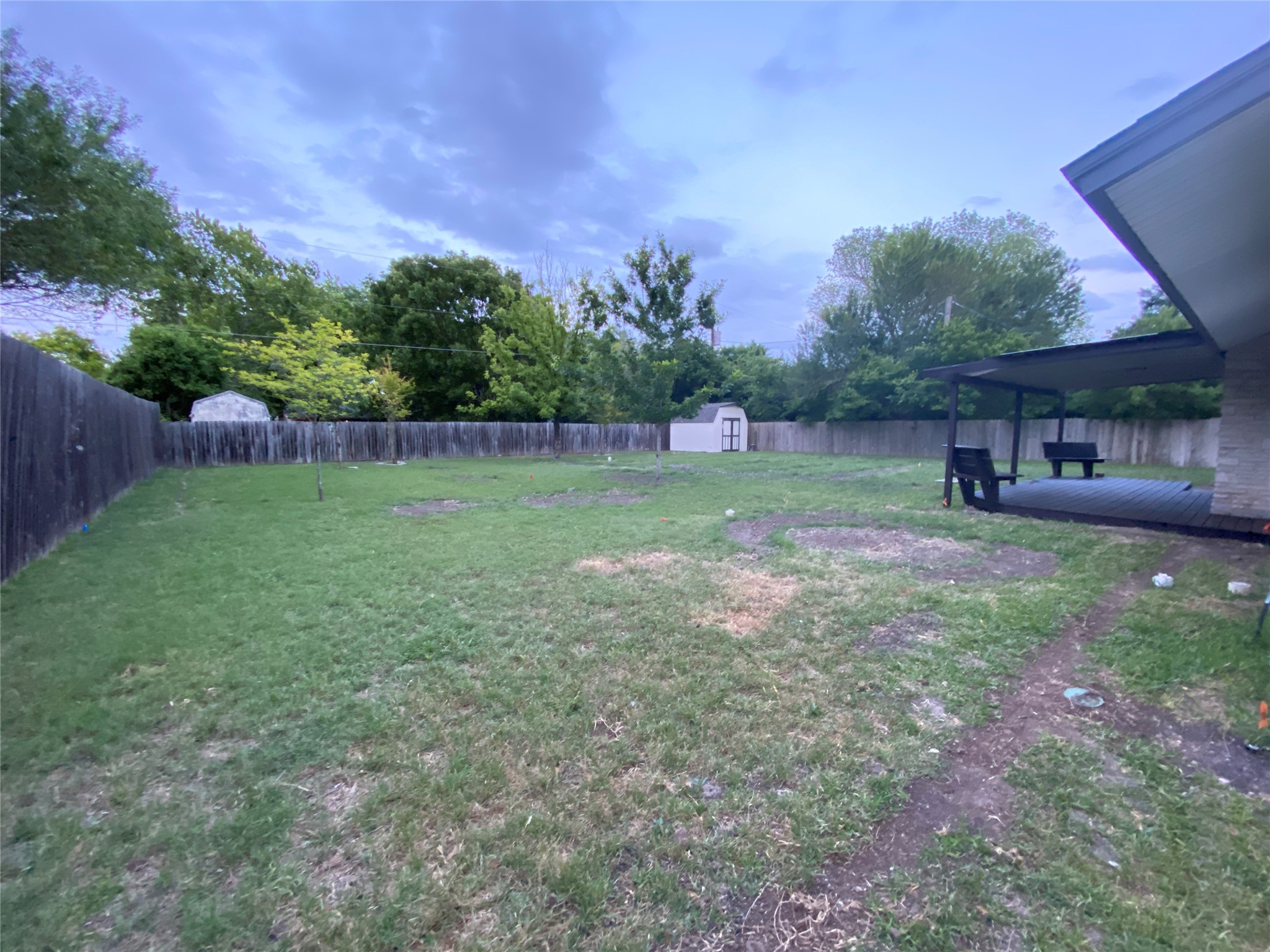 main property photo 16
