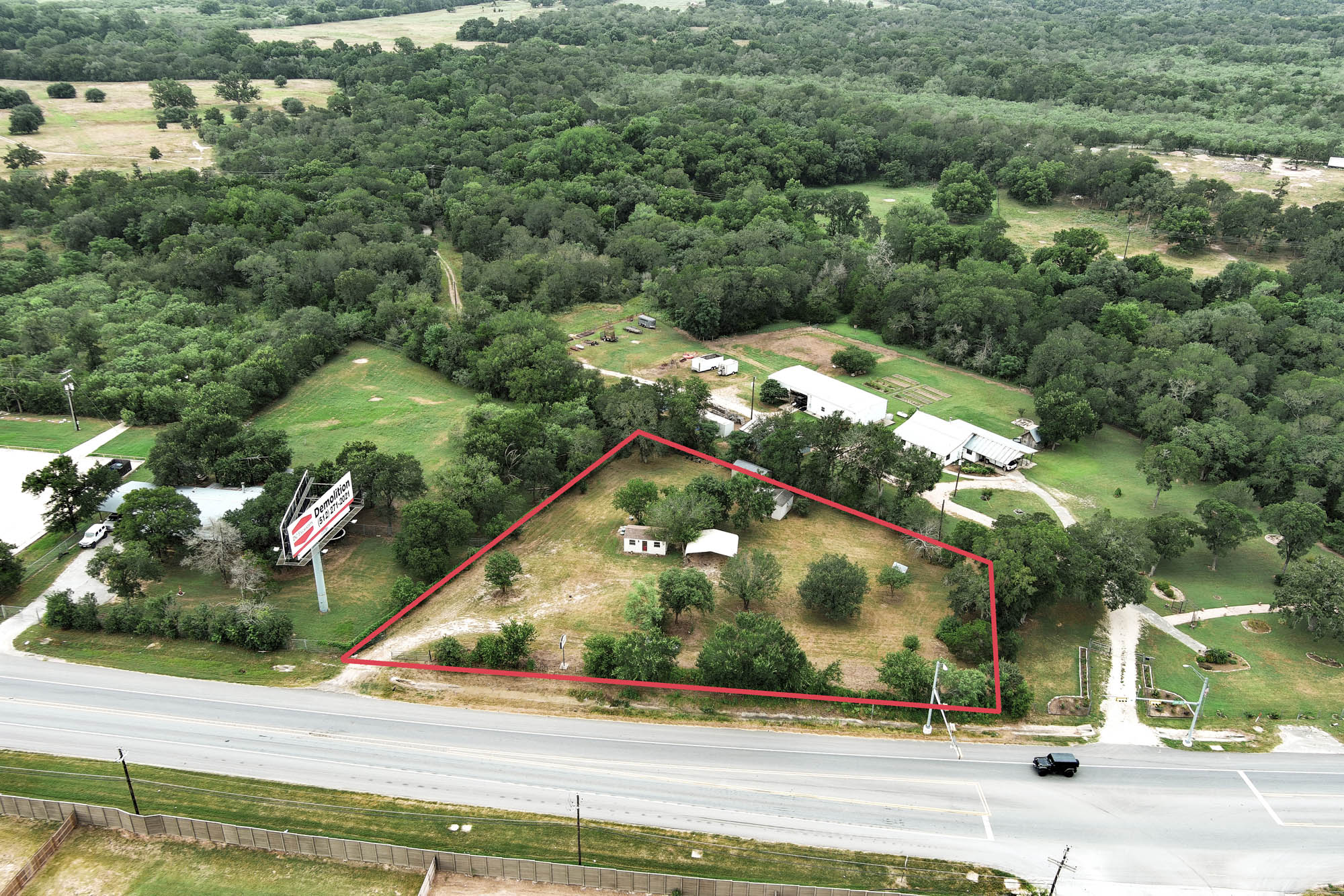 main property photo 5