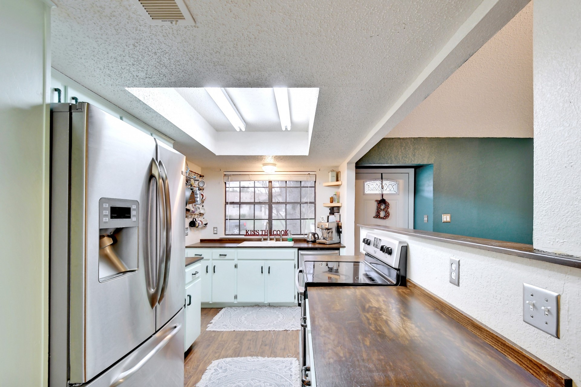 main property photo 11