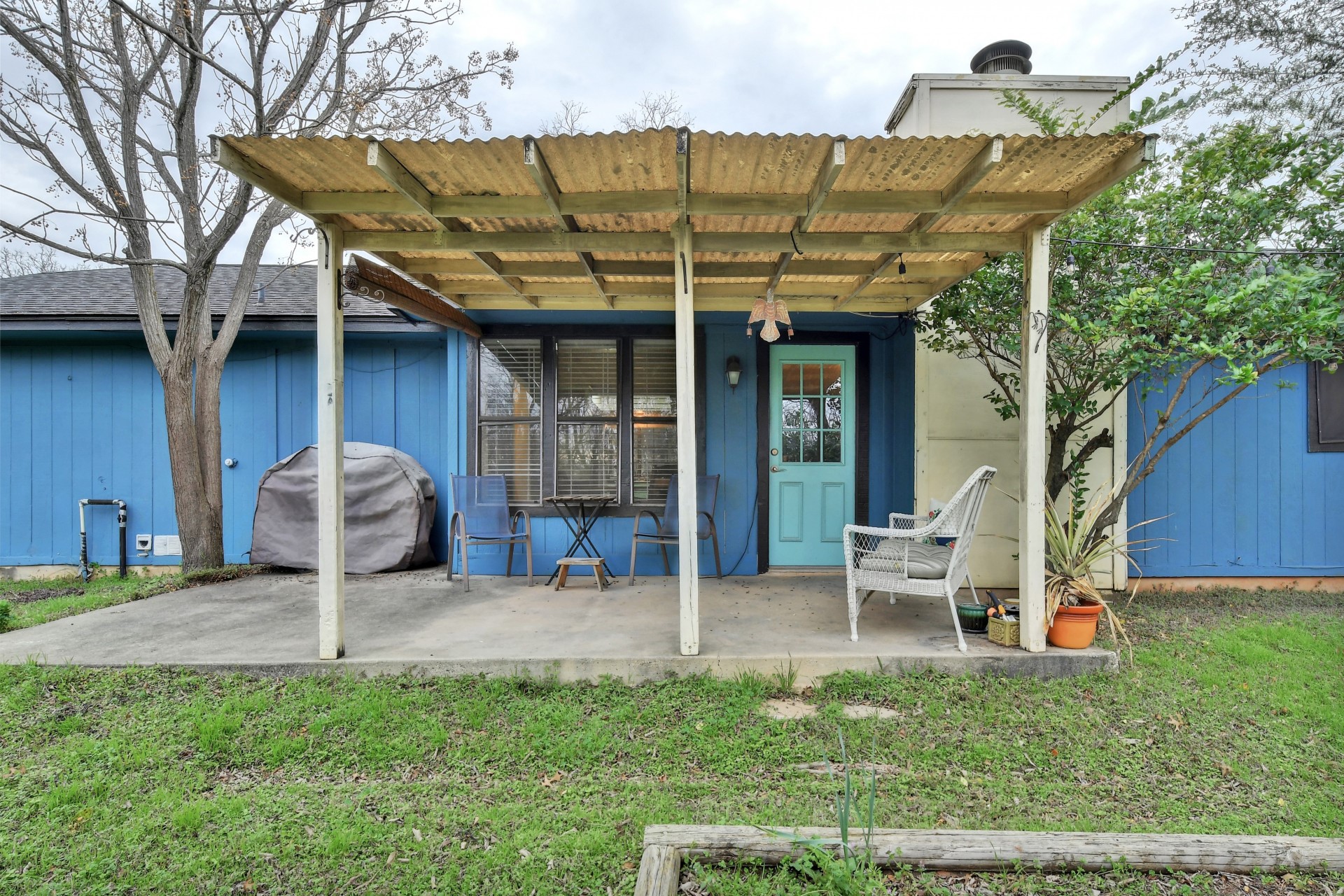 main property photo 26