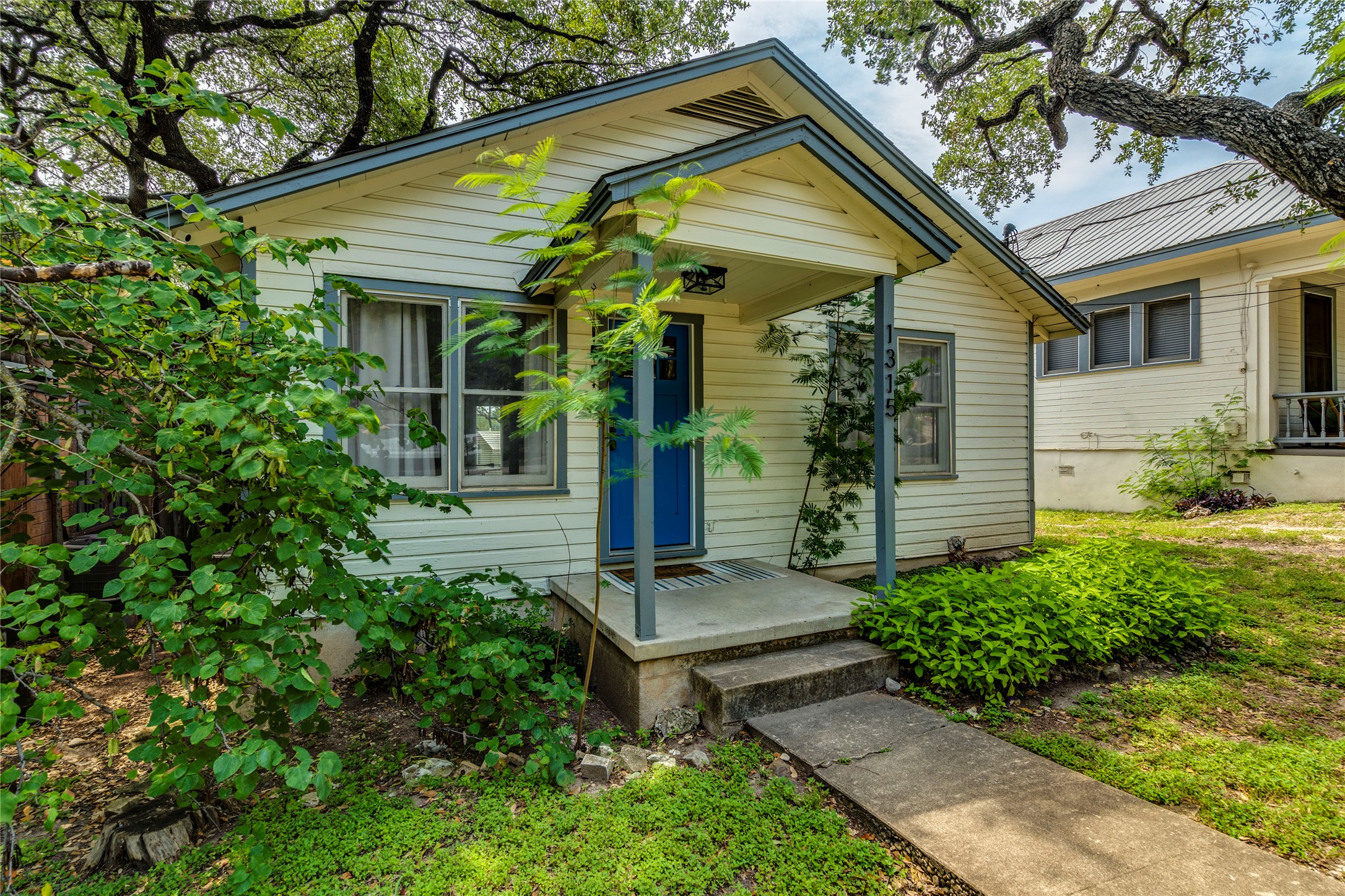 main property photo 20