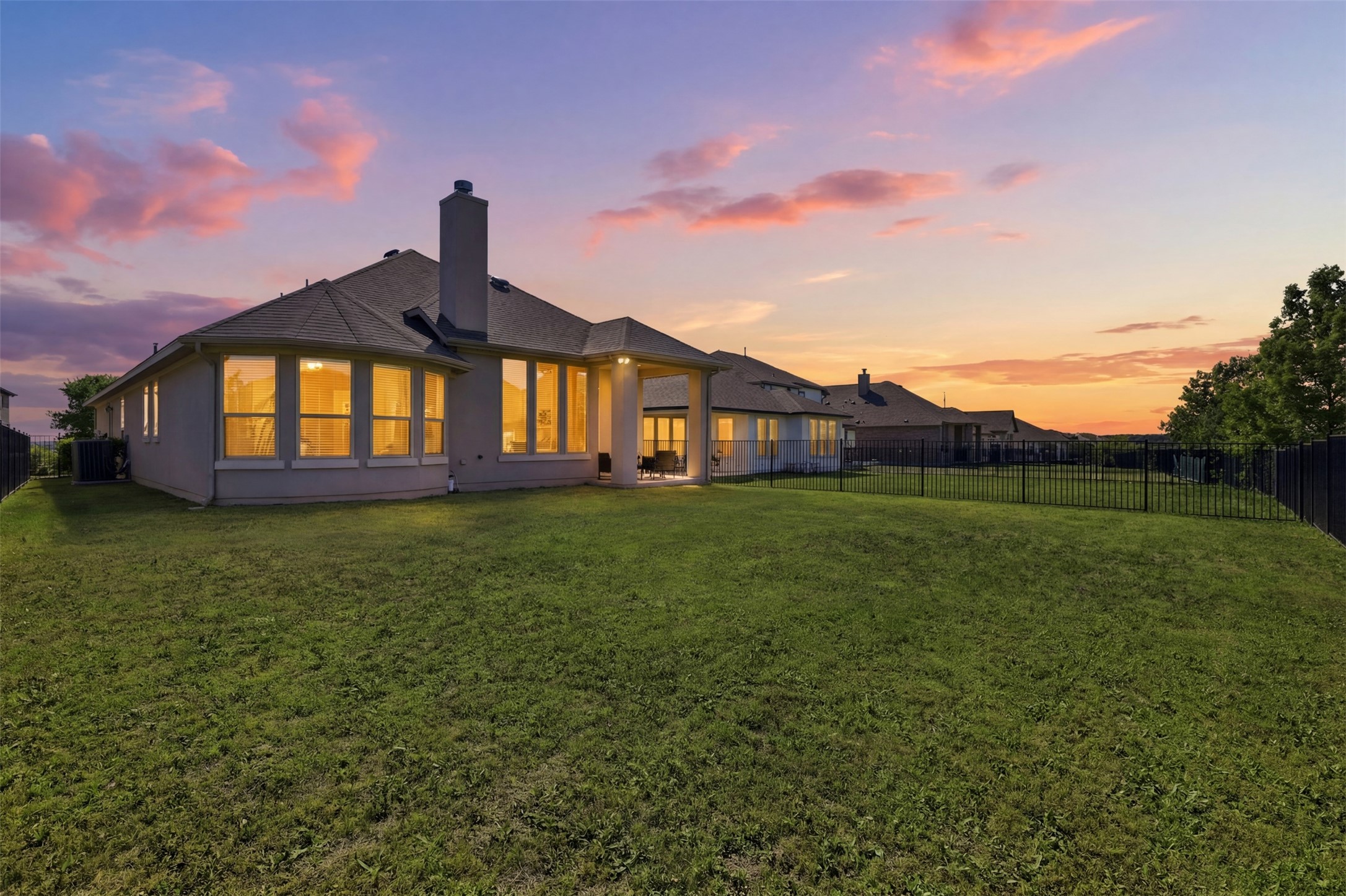 main property photo 18