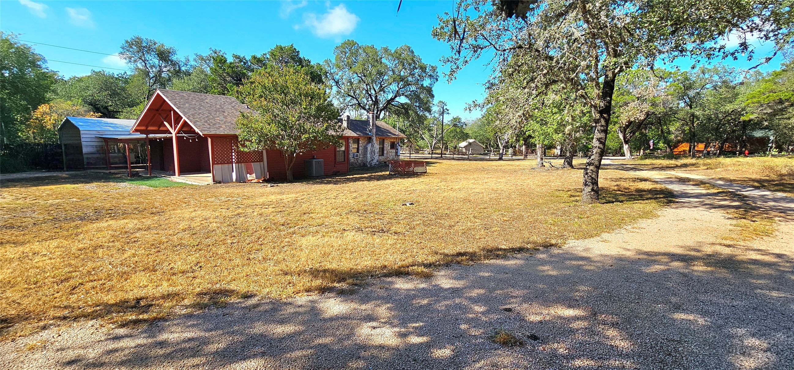 main property photo 12