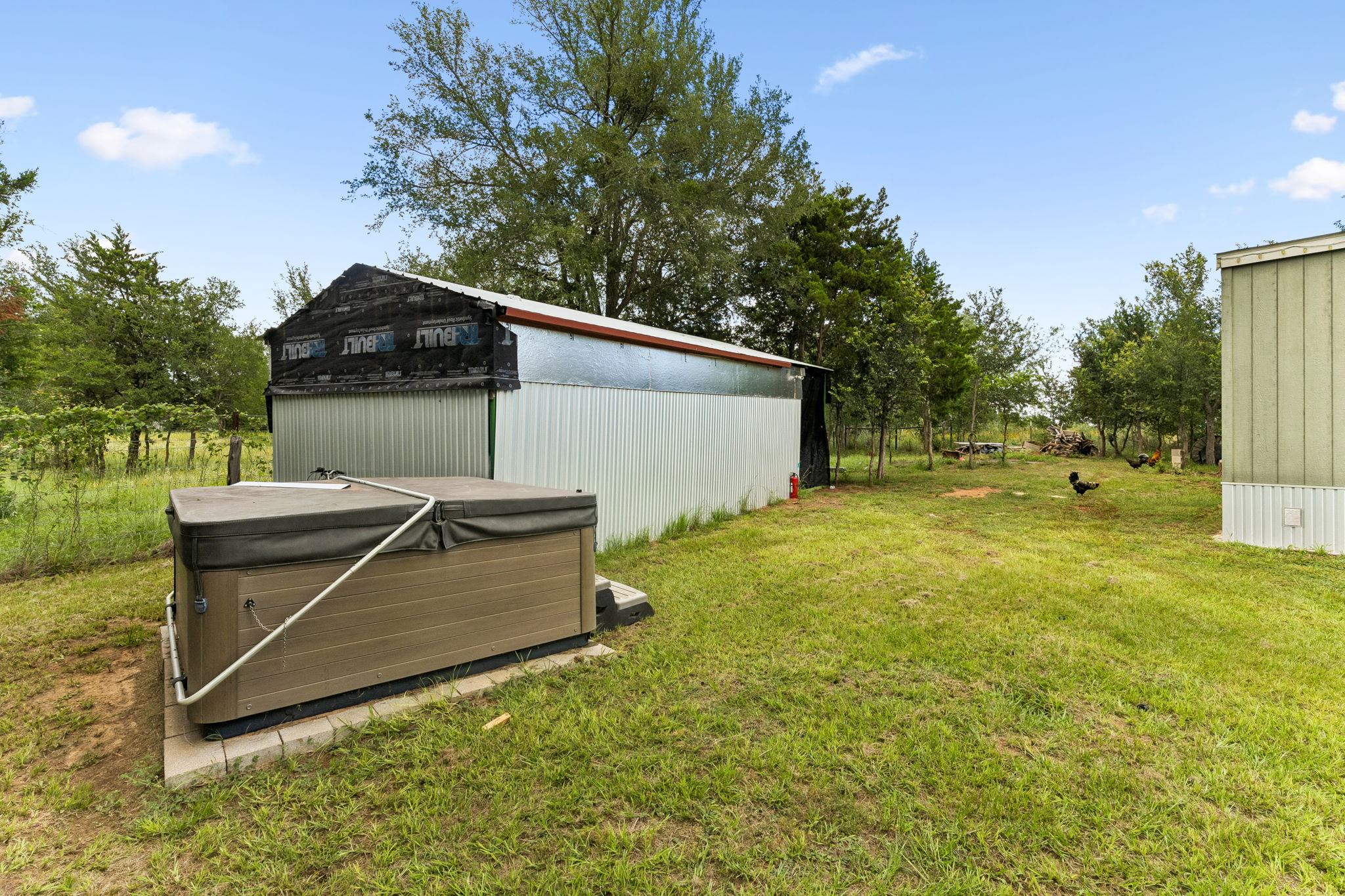 main property photo 27