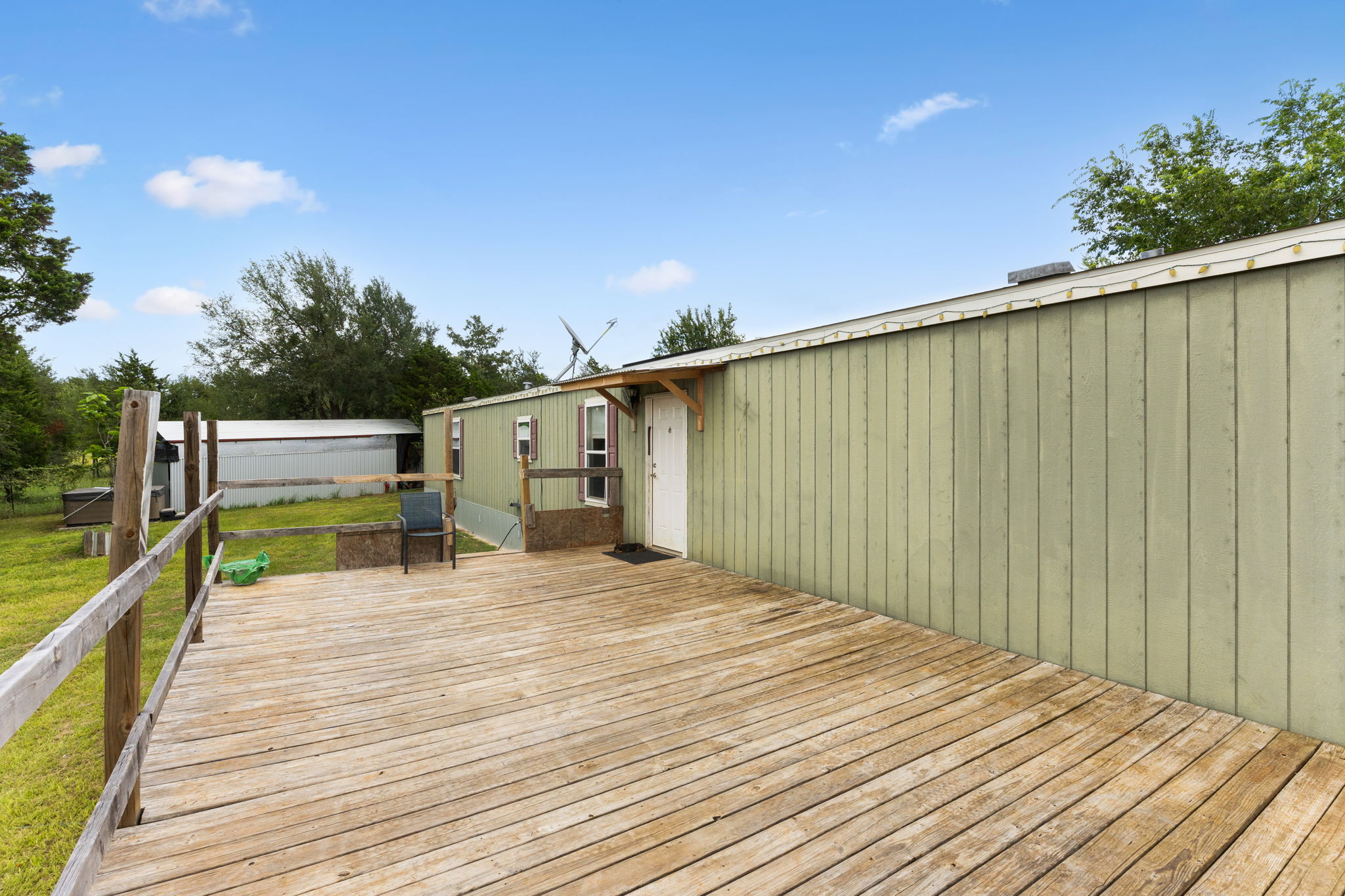 main property photo 3