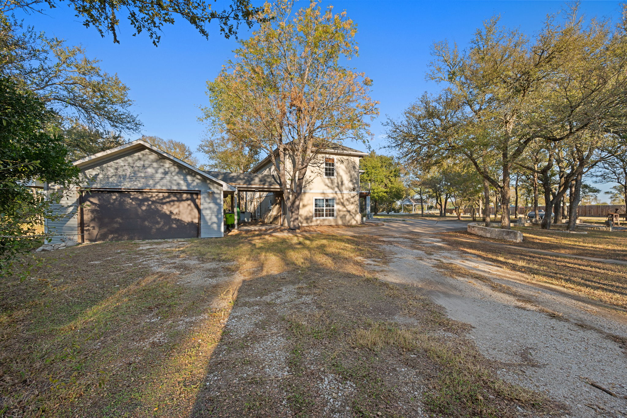 main property photo 34
